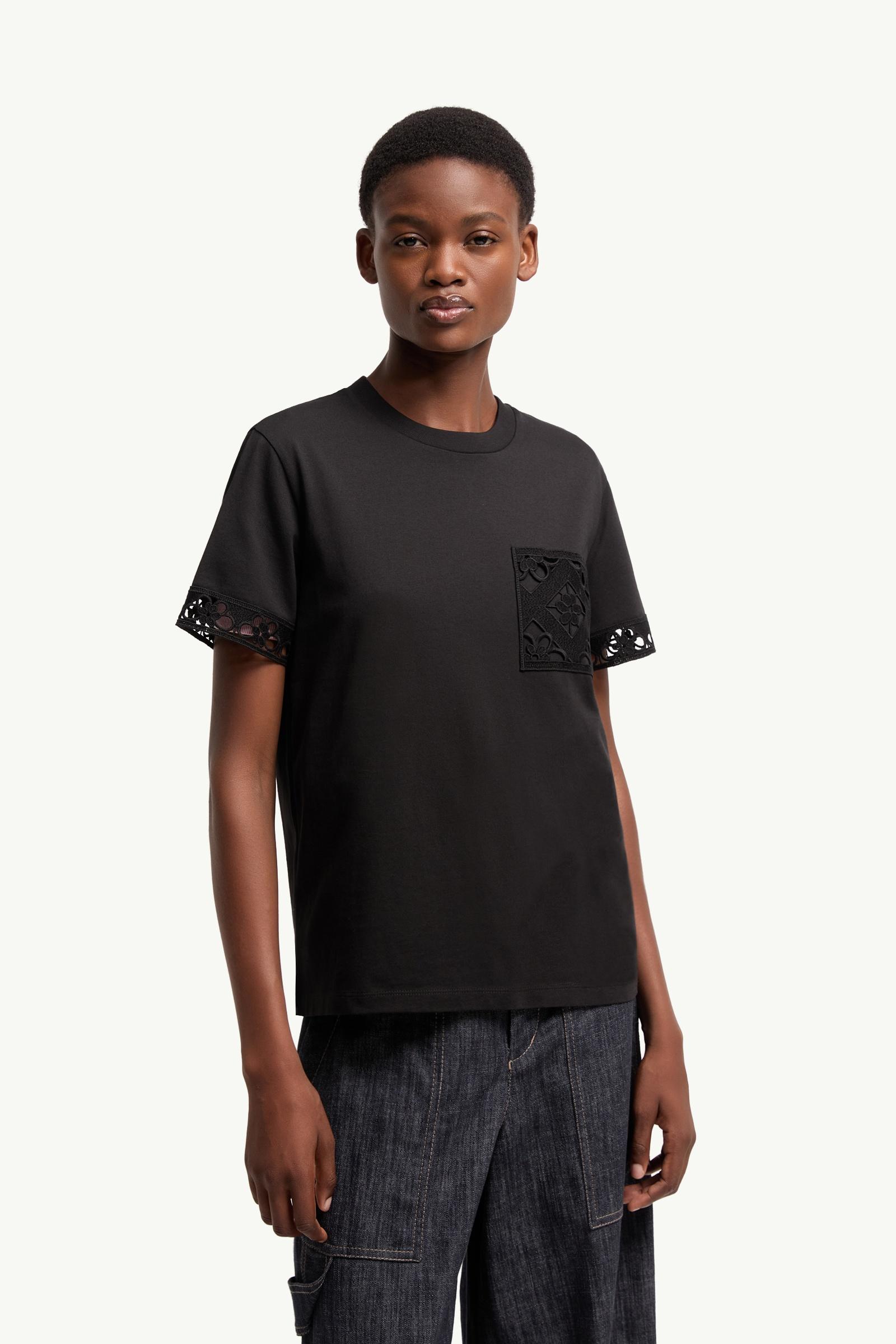 ブラック Tシャツ : トップ＆Tシャツ 向けの レディース | モンクレール