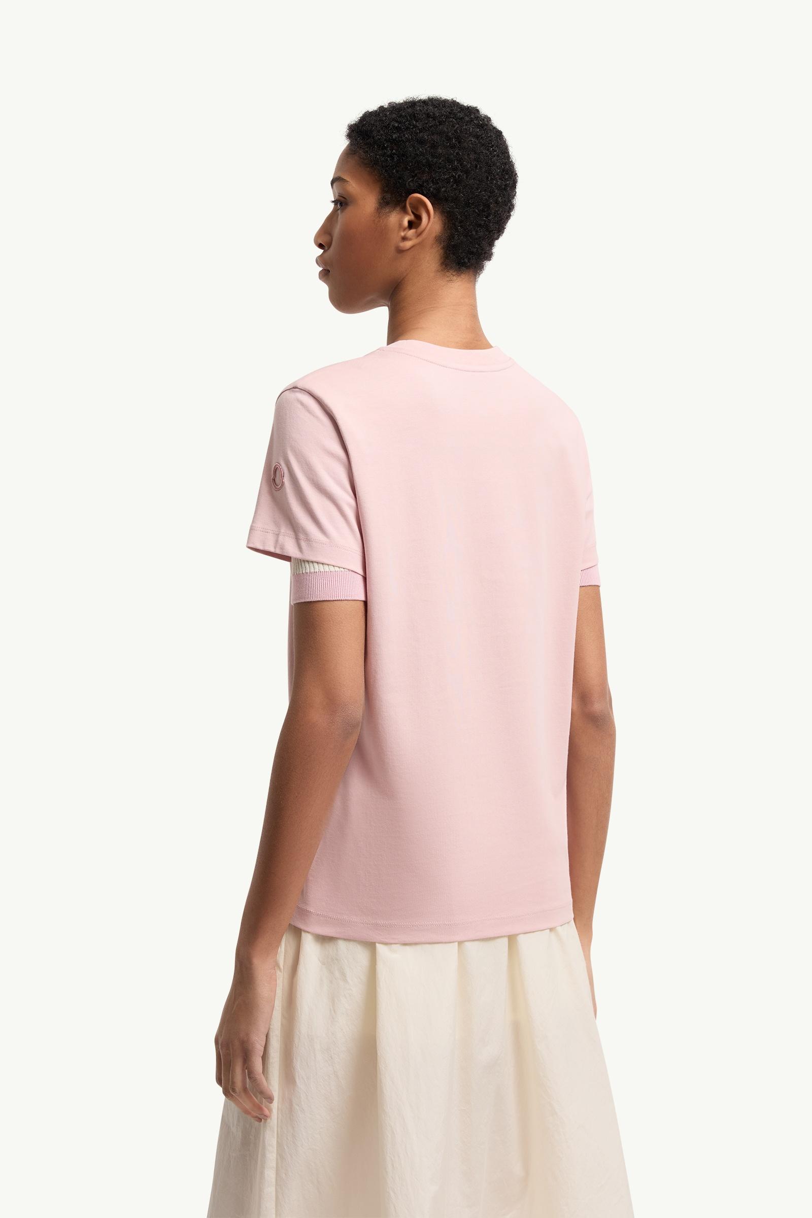 ピンク Tシャツ : トップ＆Tシャツ 向けの レディース | モンクレール