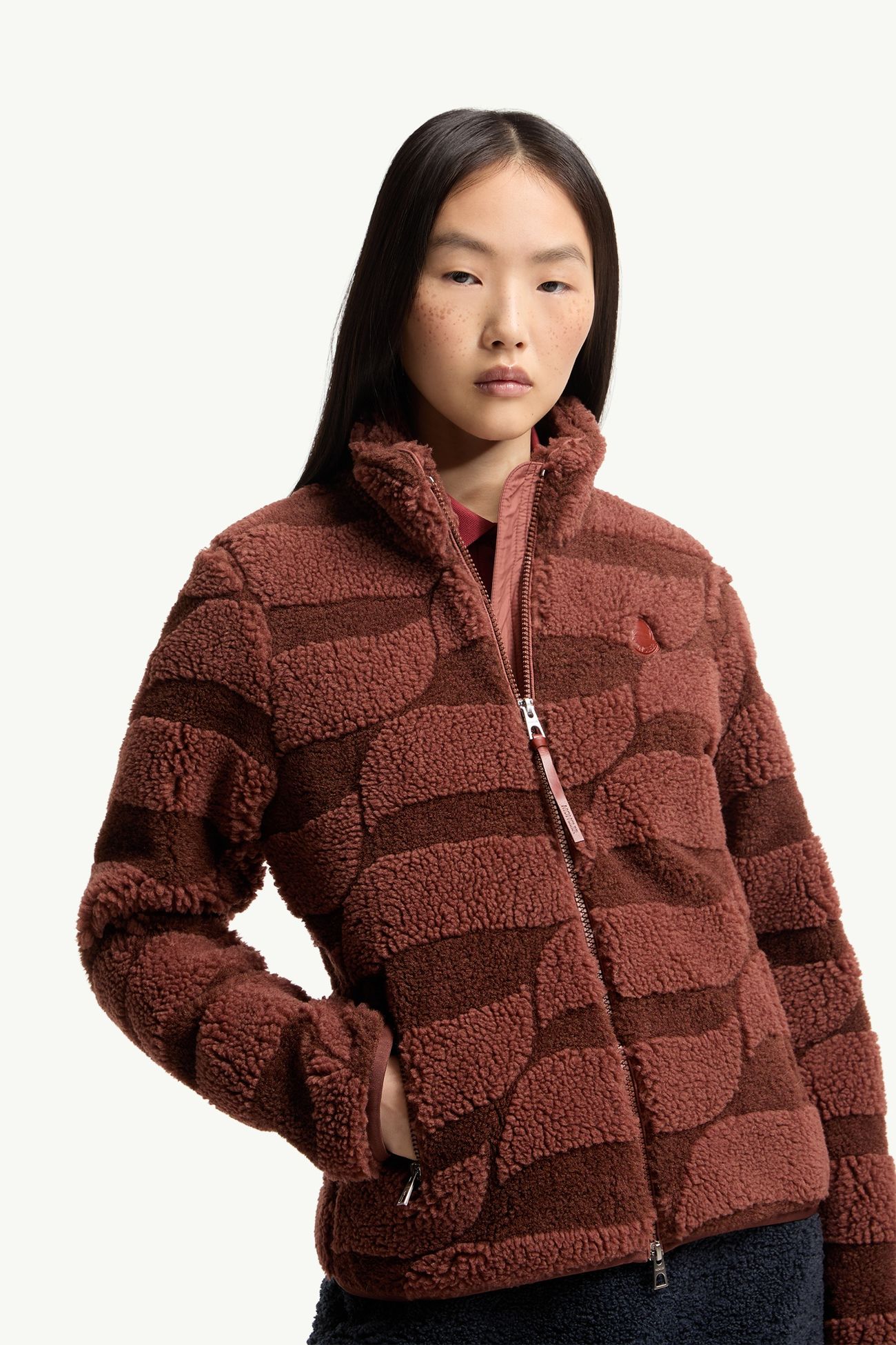 Cárdigan con cremallera acolchado con jacquard efecto peluche Mujer Marrón Moncler 5