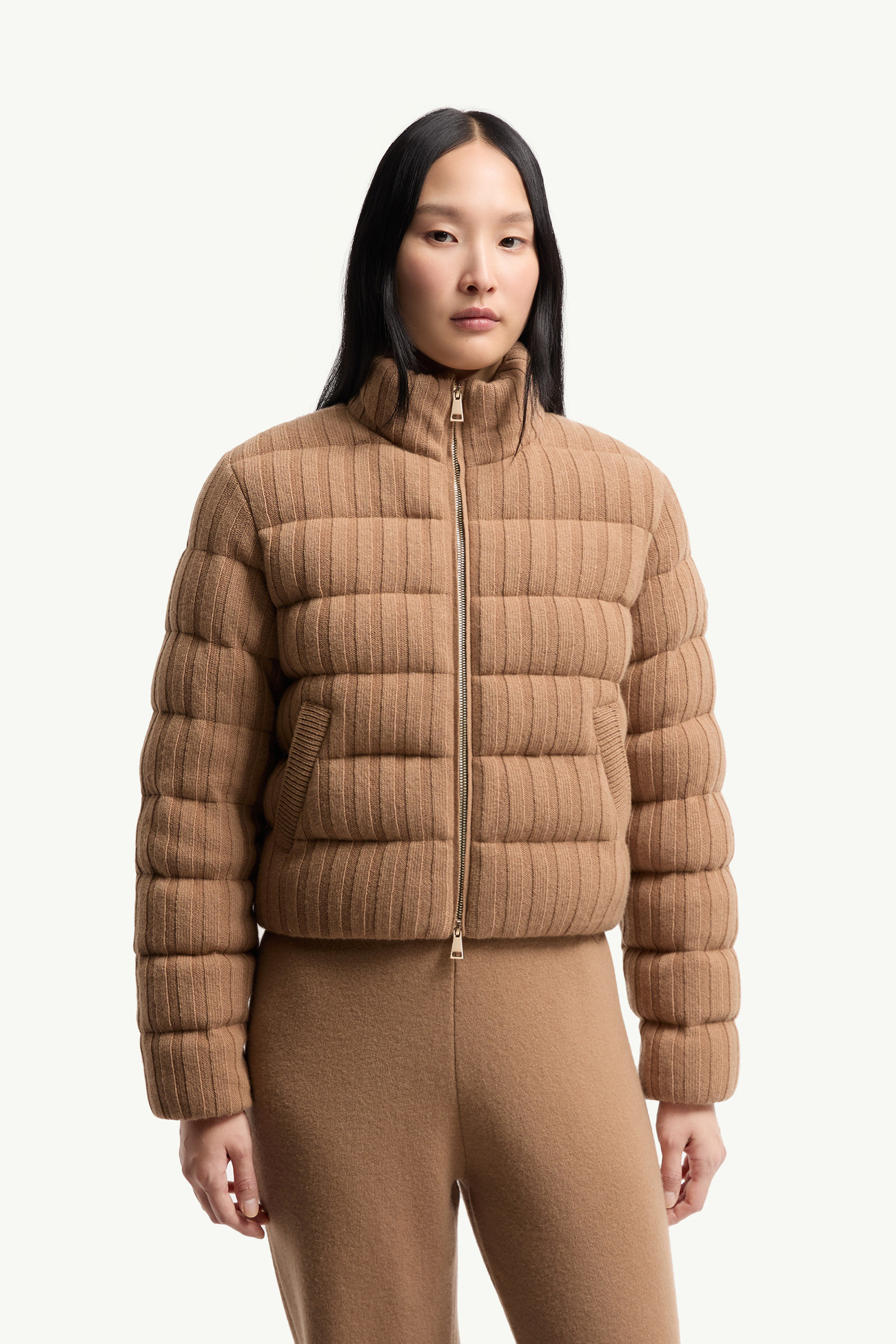 Cardigan imbottito in misto lana e cashmere Donna Beige Cammello Moncler 3