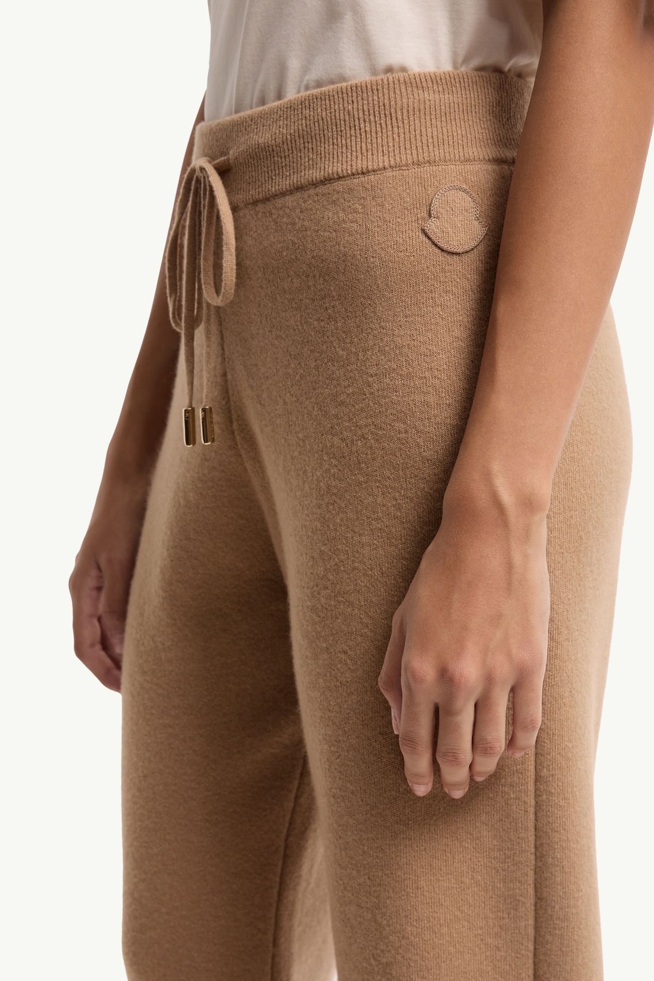 Wool & Cashmere Blend Cropped Jogging Pants Women Camel Beige Moncler 5