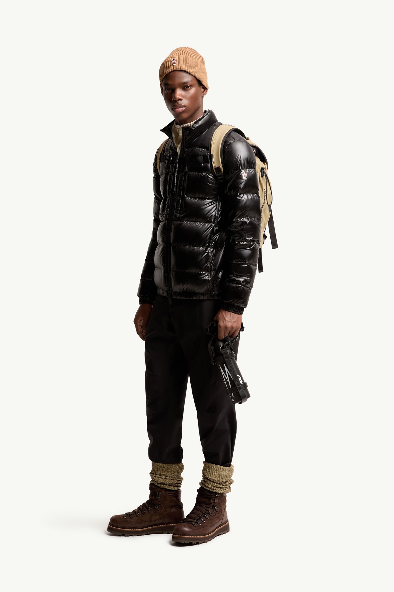 Orres verstaubare kurze Daunenjacke Herren Schwarz Moncler 0