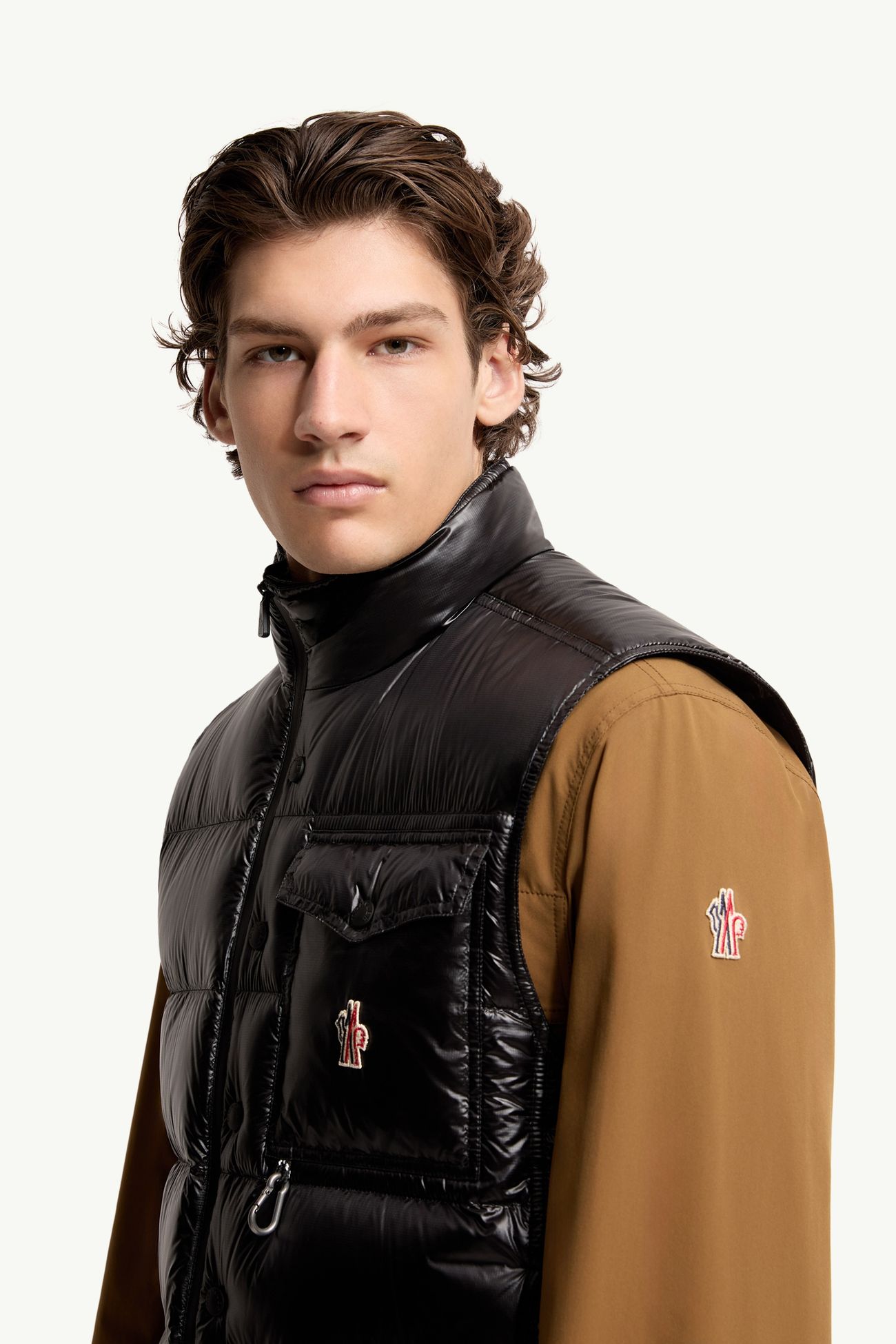 Uychi男士可折叠羽绒马甲 男士 黑色 Moncler 1