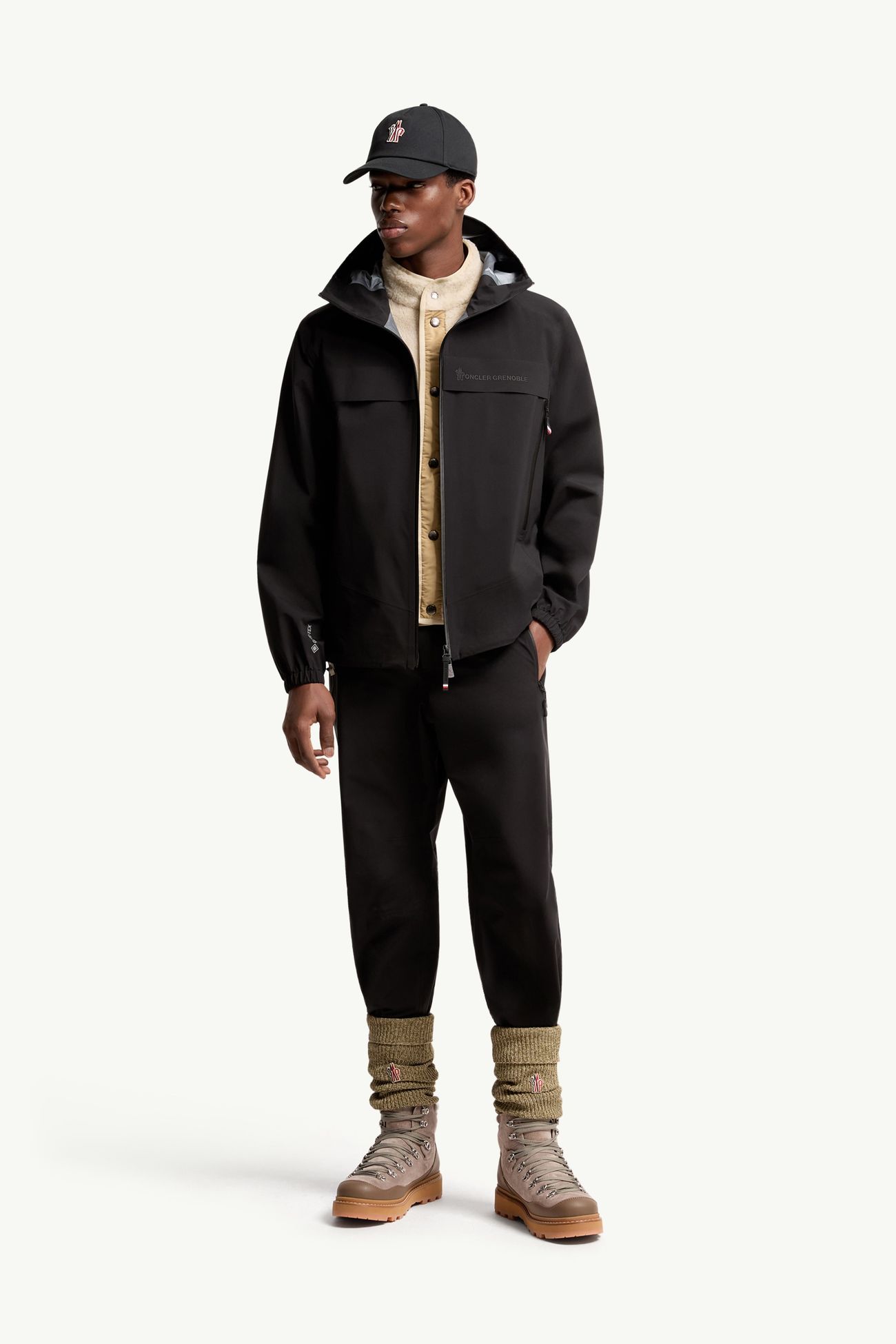 Shipton 후드 패커블 GORE-TEX® 쉘 재킷 남성 블랙 Moncler 0