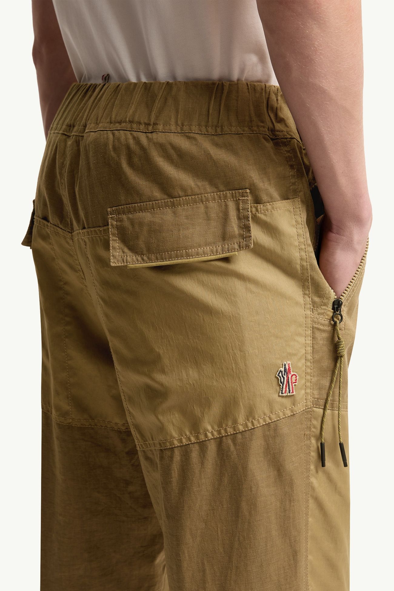 Joggers in lino Uomo Marrone Chiaro Moncler 5