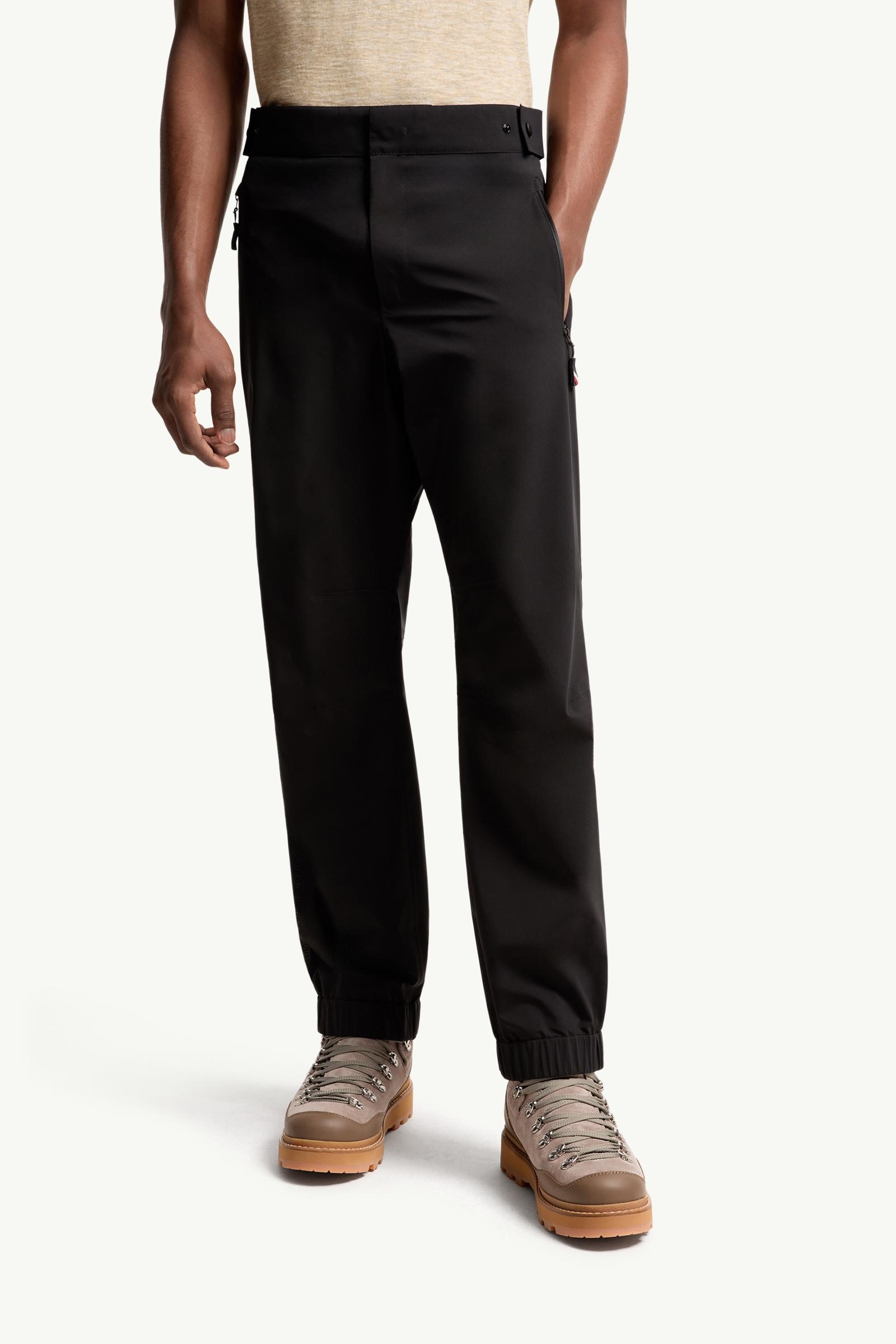 Black GORE-TEX® Jogging Pants - Pants & Shorts for Men | Moncler US