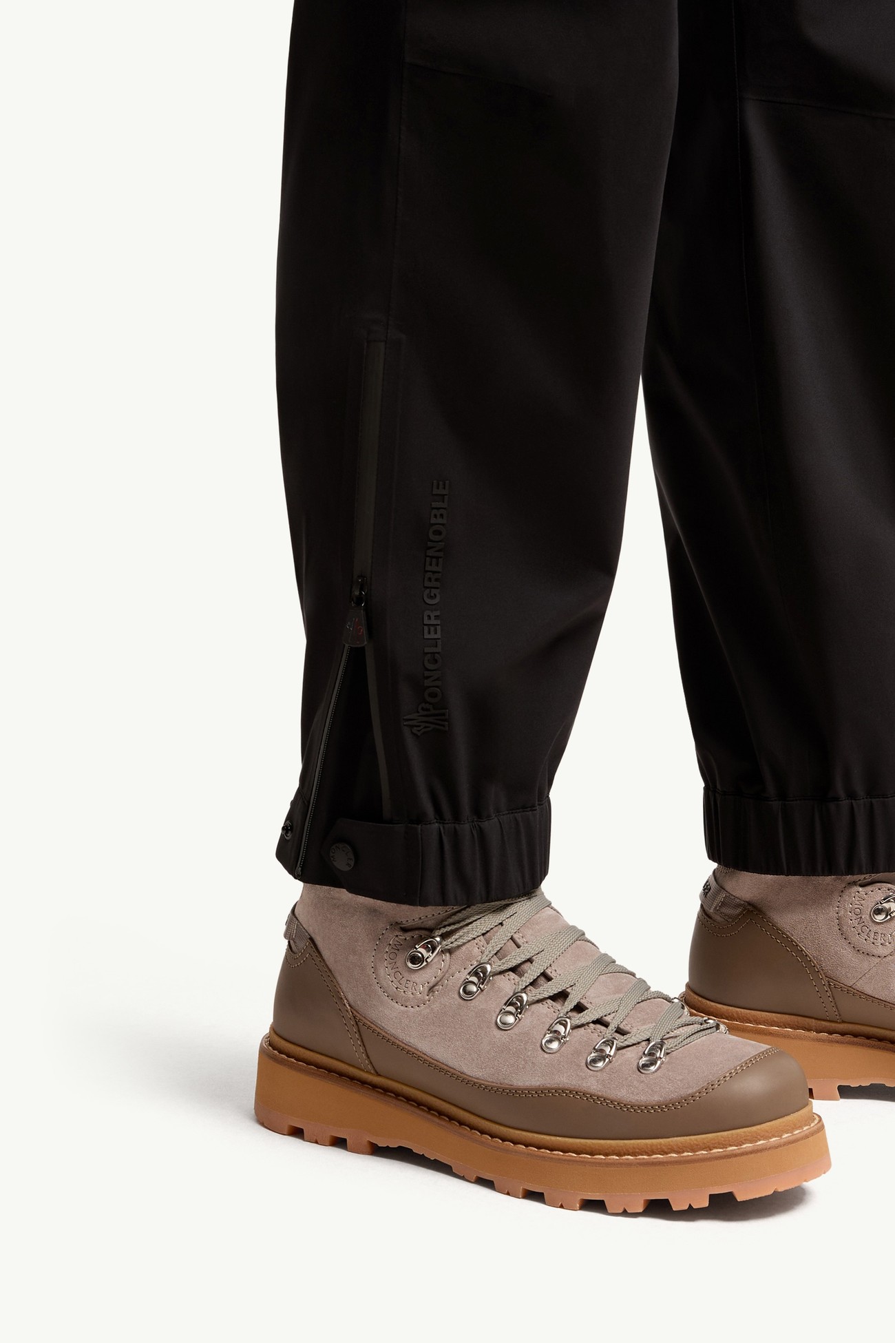 GORE-TEX® Jogging Trousers Men Black Moncler 6