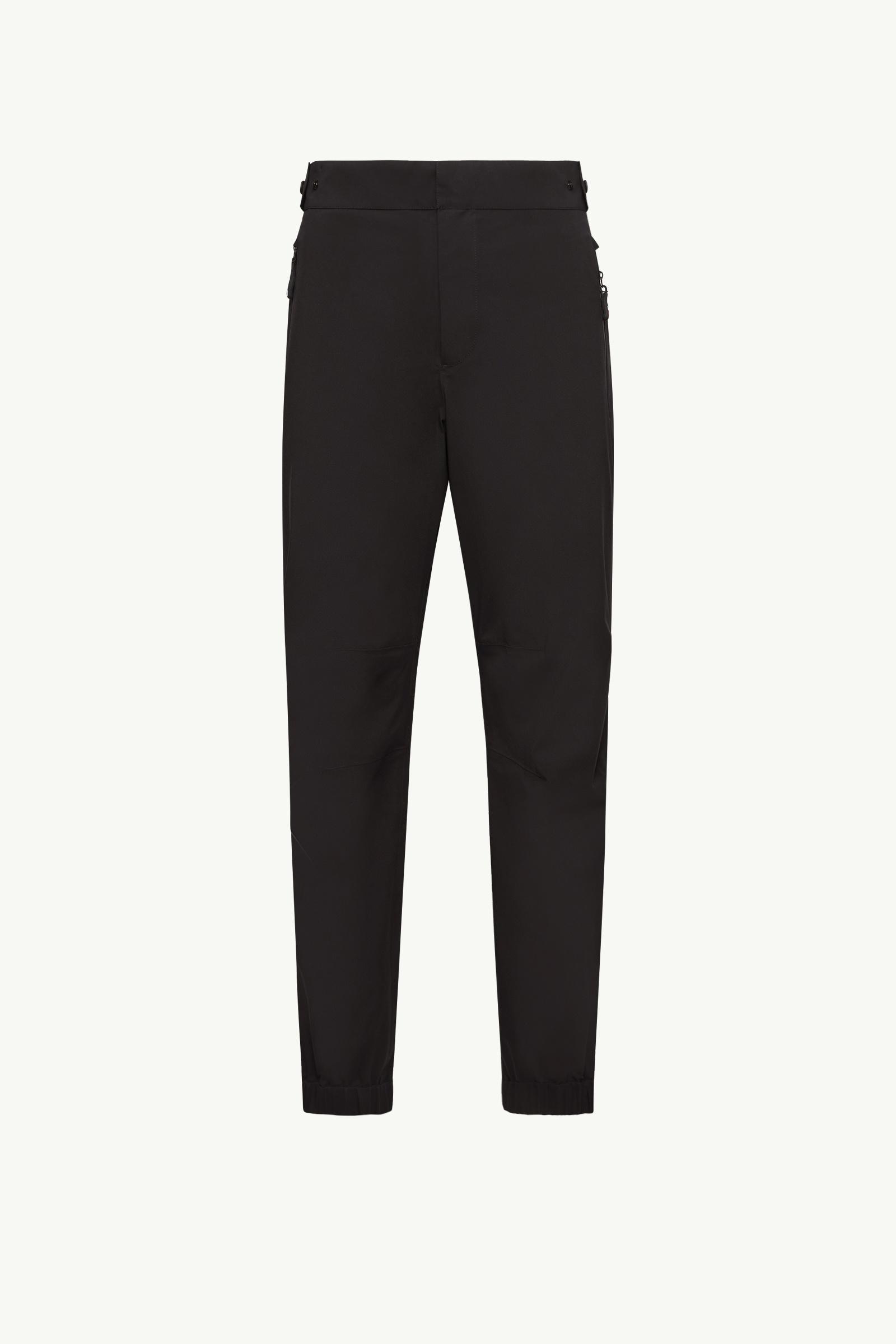 Black GORE-TEX® Jogging Pants - Pants & Shorts for Men | Moncler US