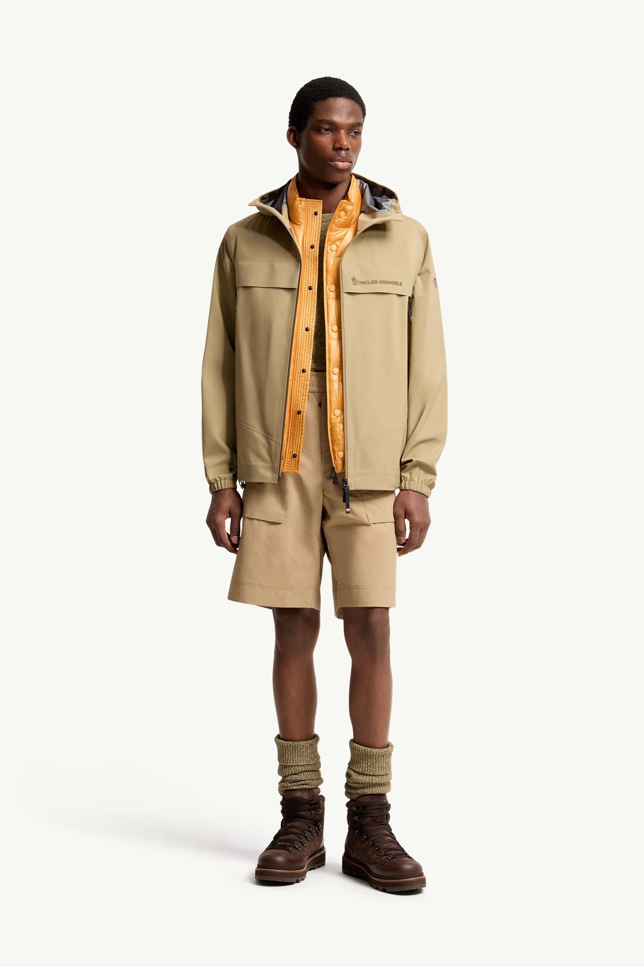Short en froissé technique Hommes Beige Moncler 0