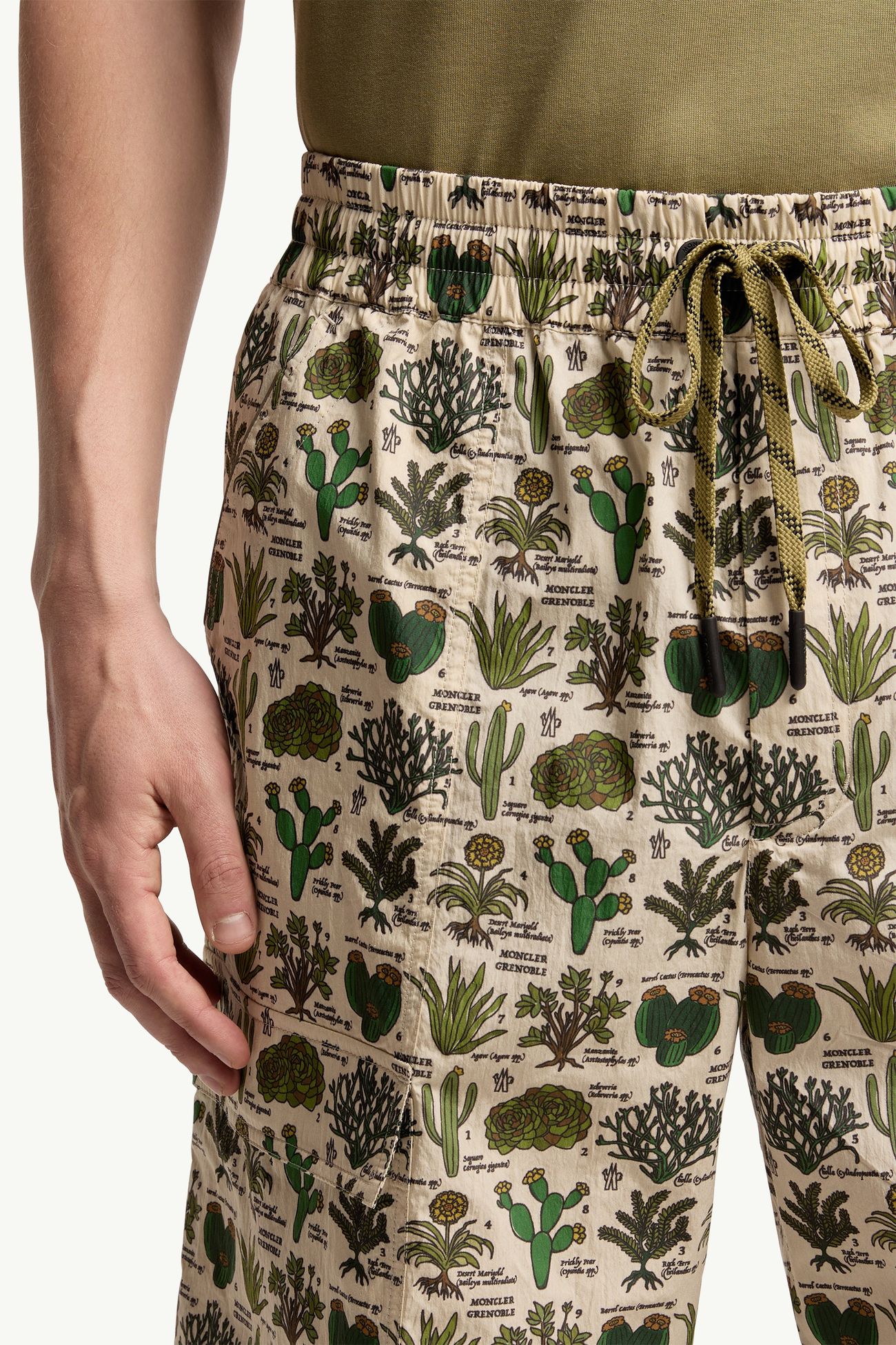 Botanical Print Cotton Blend Shorts Men Brown & Green Moncler 5