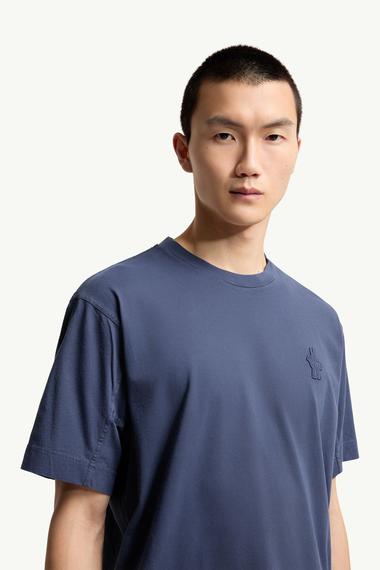 T-shirt en coton à empiècement logo Hommes Bleu marine Moncler 5