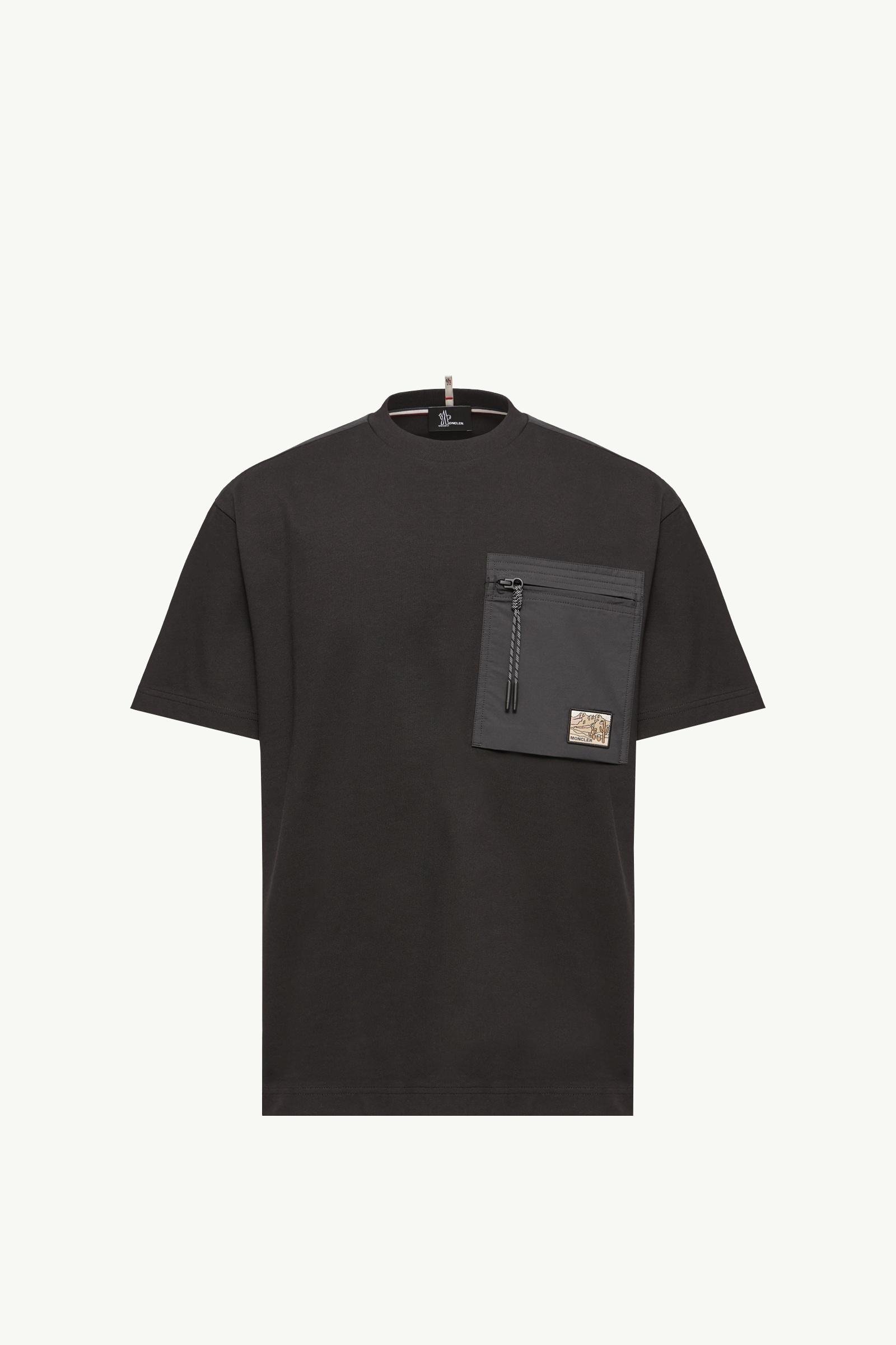 T-shirt in cotone con tasca utility Uomo Nero Moncler, 1 of 0