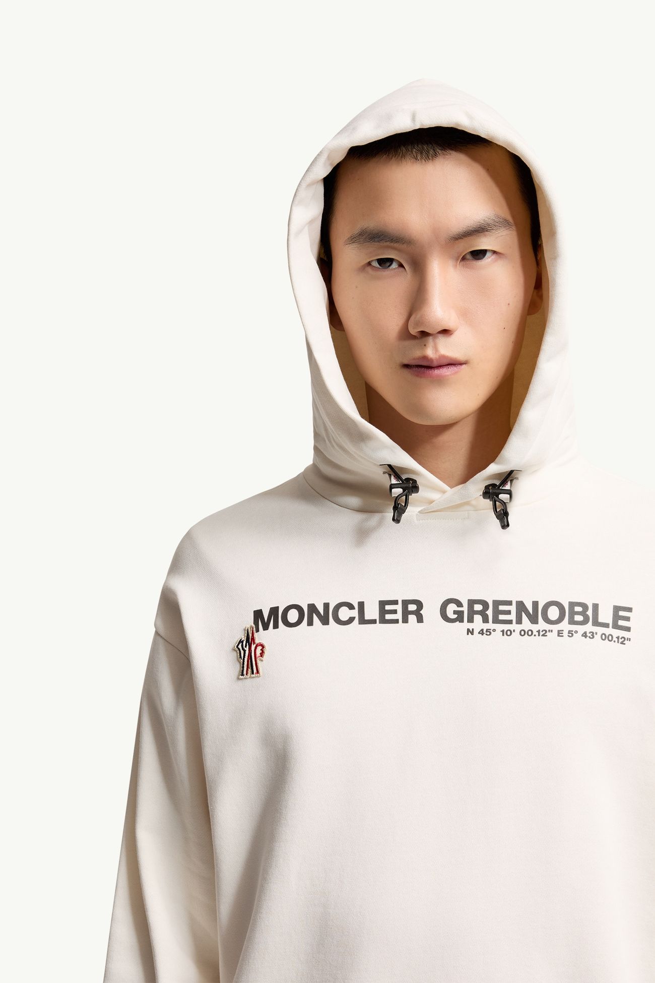 Felpa logata in cotone con cappuccio Uomo Grigio Ghiaccio Moncler 5