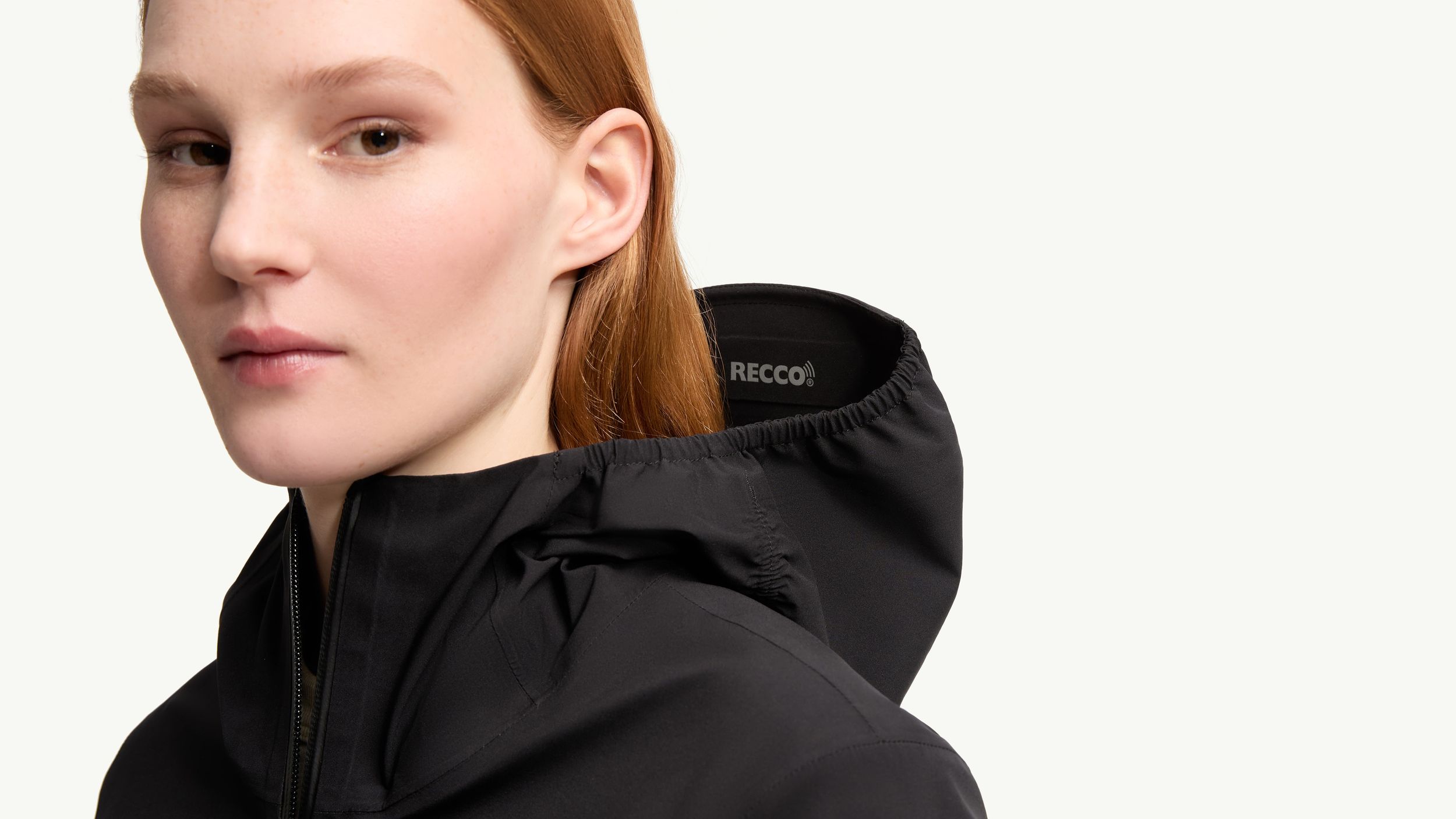 Slide 2 - RECCO® Reflektor
