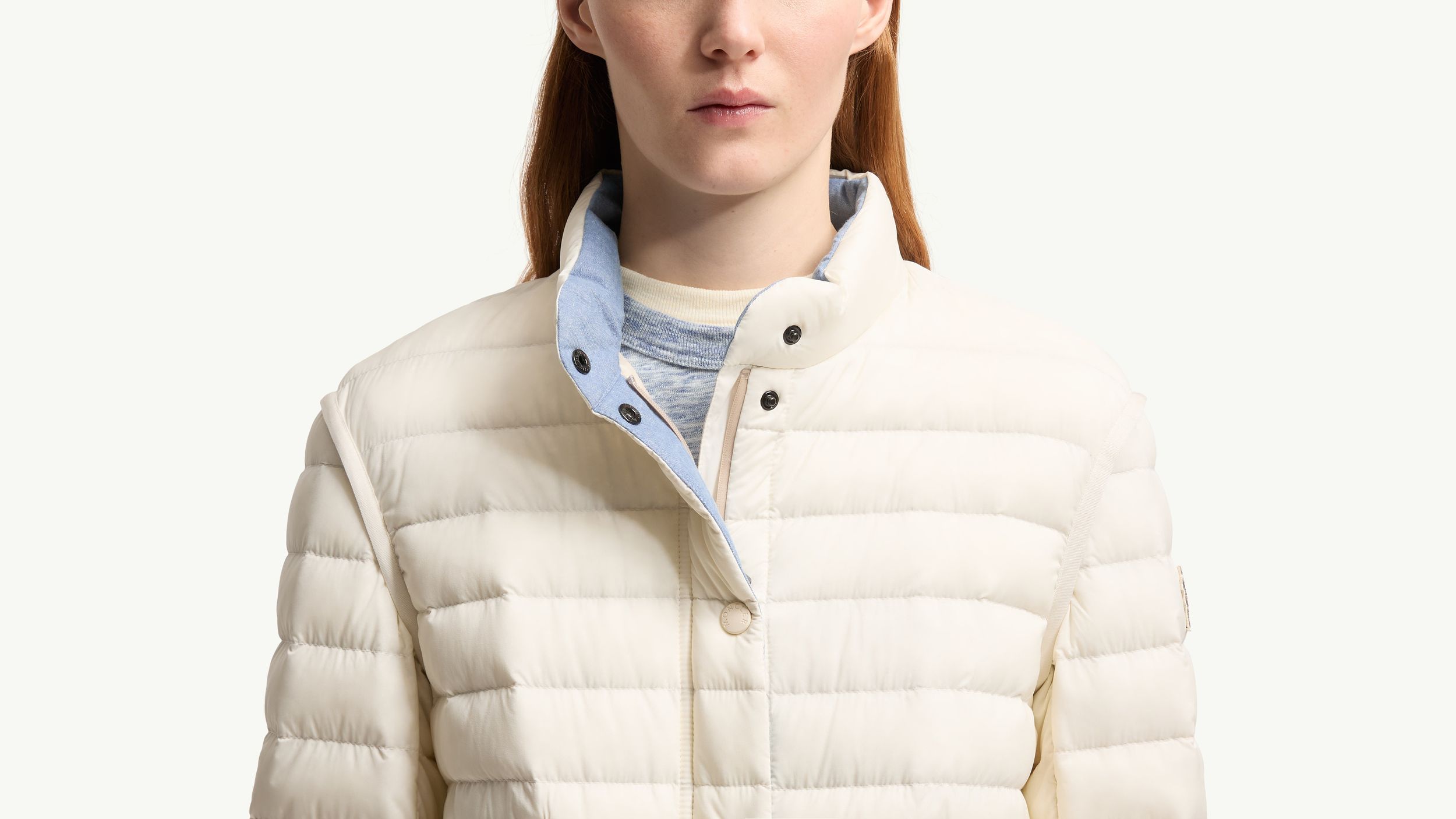Slide 2 - product.feature.texturechambray.title