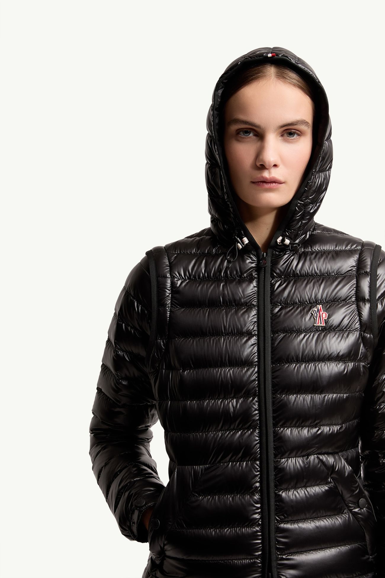 Karura女士二合一连帽短款羽绒夹克外套 女士 黑色 Moncler 7