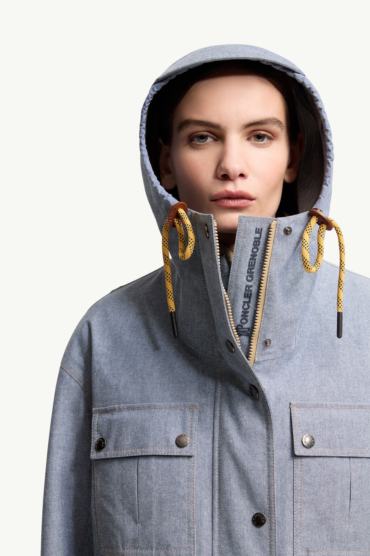 Beziers 샴브레이 필드 재킷 여성 파우더 블루 Moncler 6