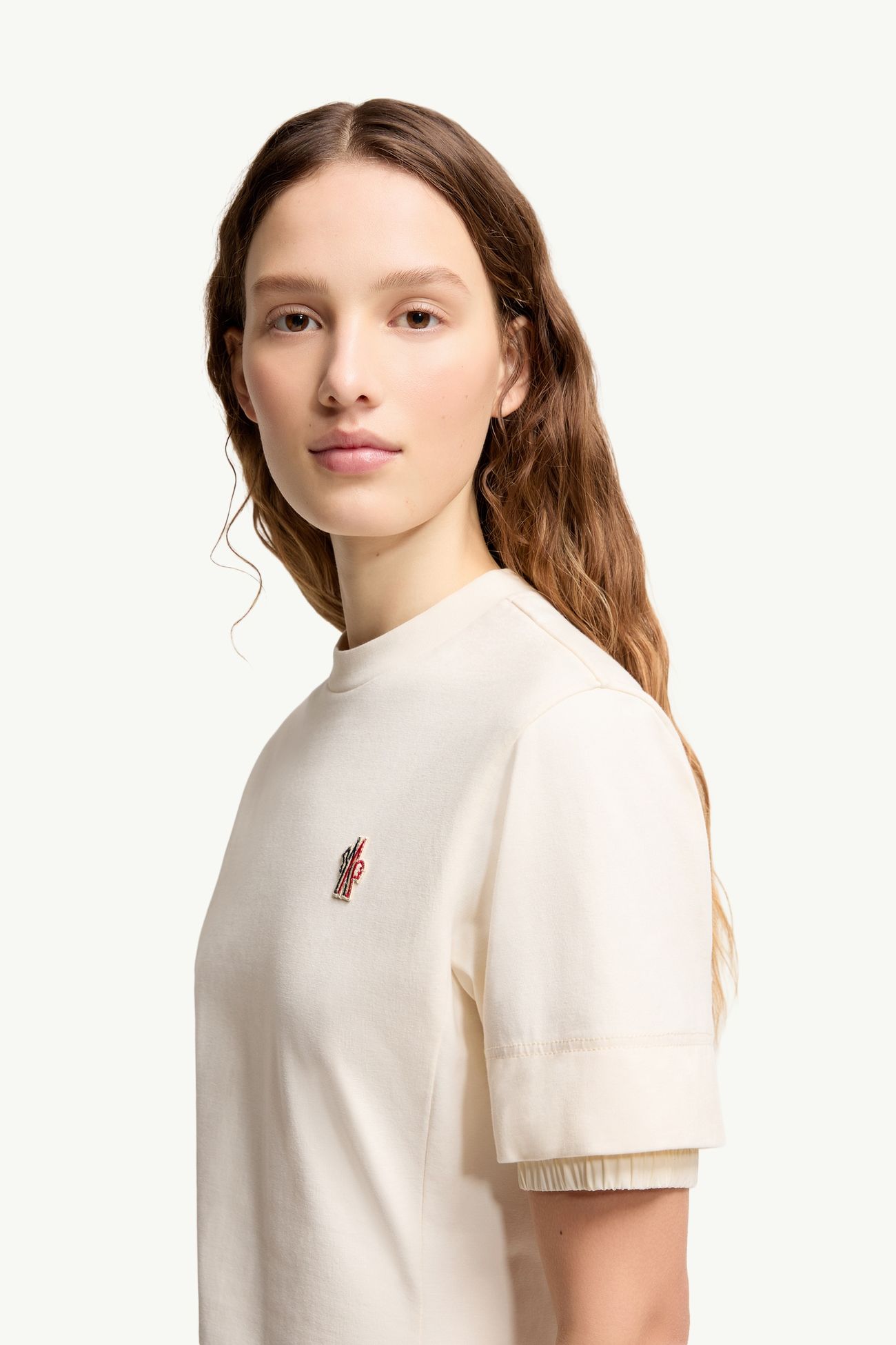 T-Shirt aus Baumwollmischung mit Logoaufnäher Damen Weiß Moncler 1