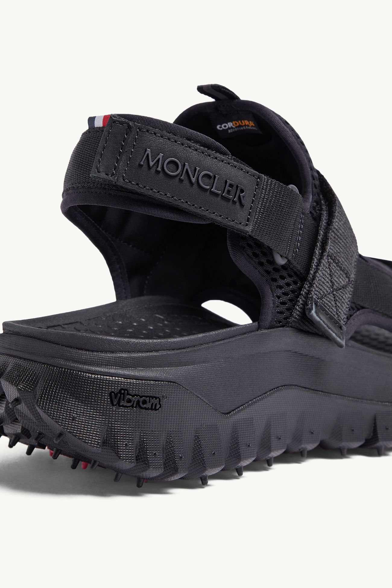 ブラック Trailgrip Vela サンダル : サンダルとスライダー 向けの 