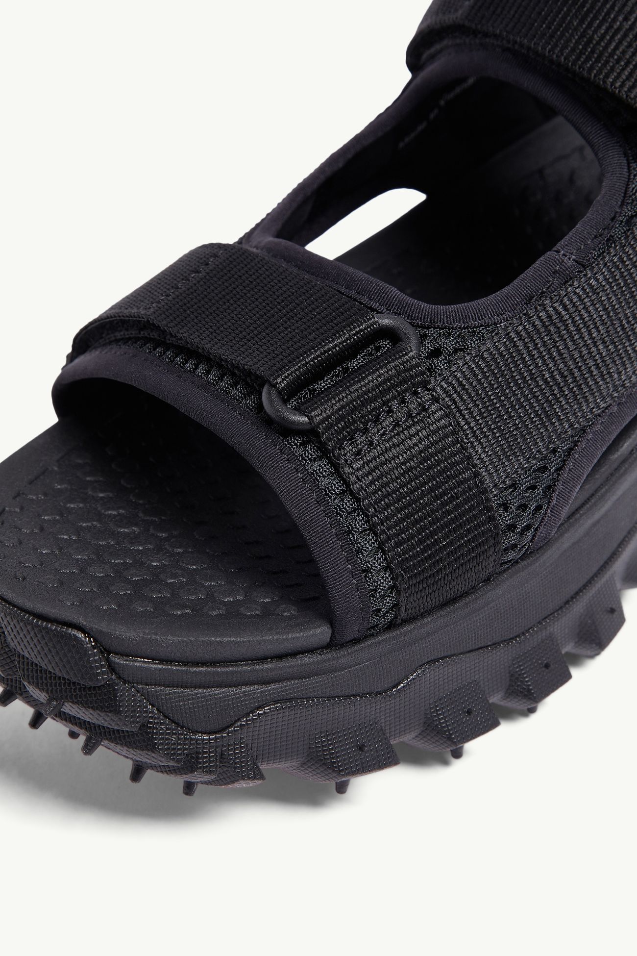 ブラック Trailgrip Vela サンダル : サンダルとスライダー 向けの 