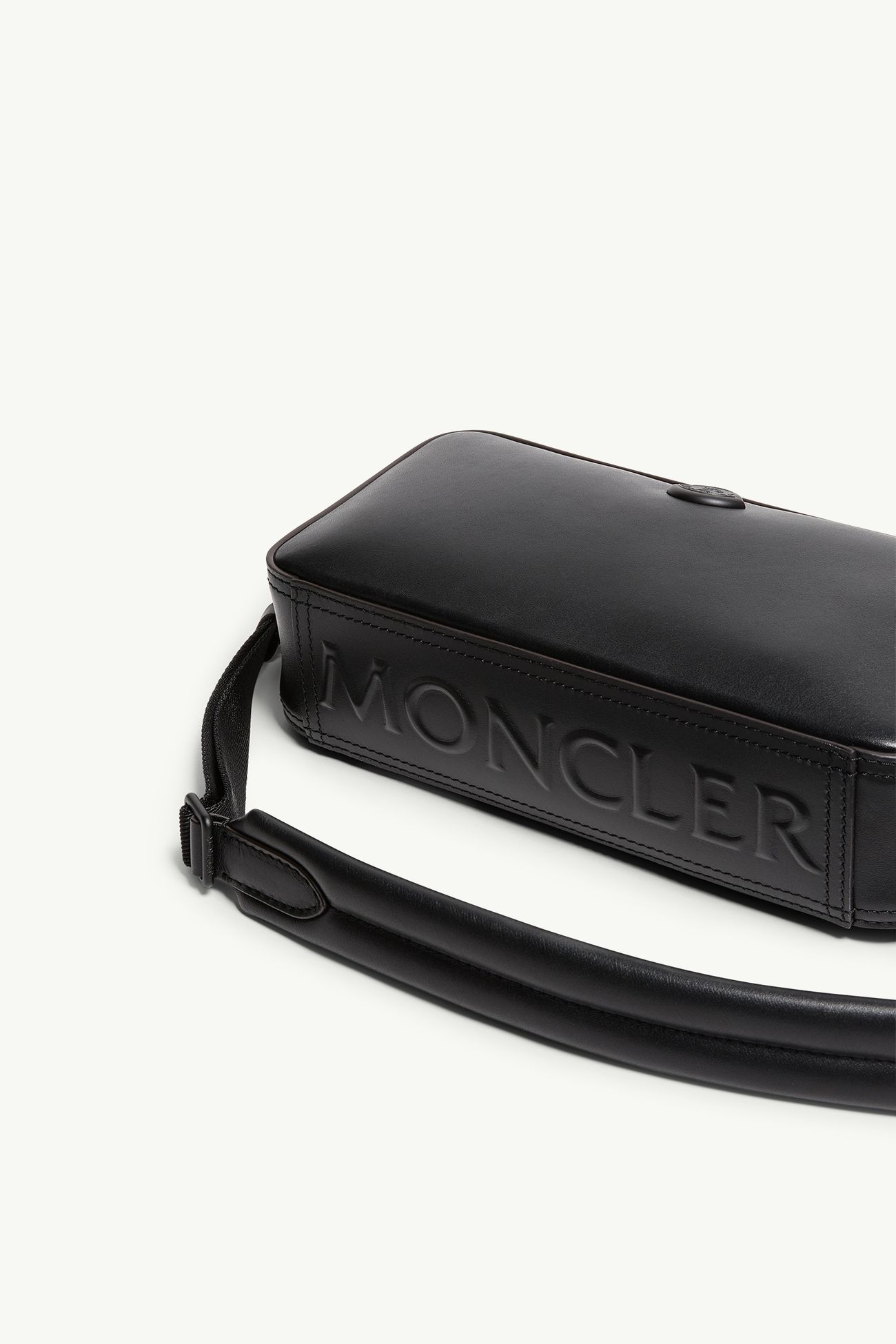 Carlo Umhängetasche aus Leder Herren Schwarz Moncler 5