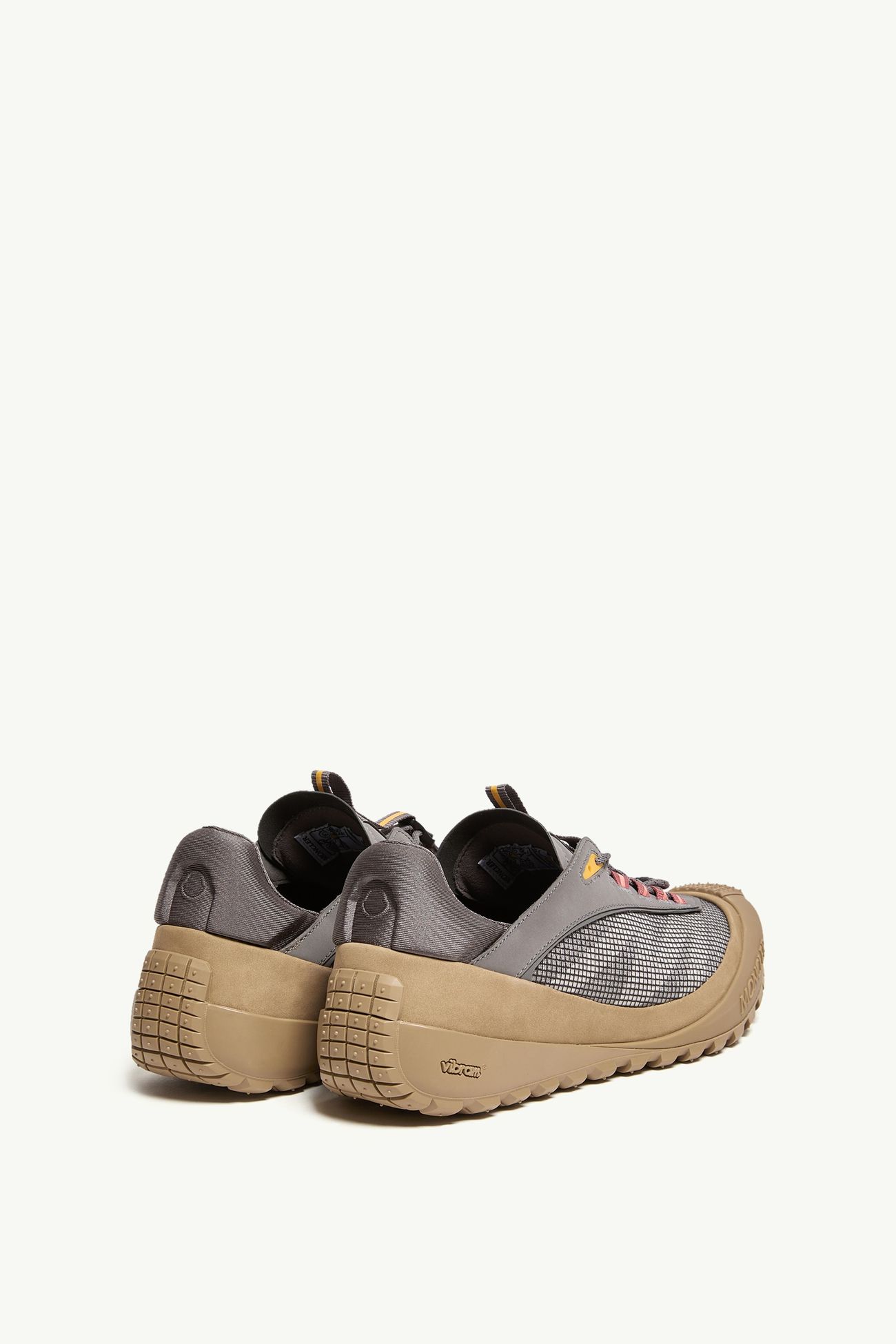 Trailgrip LP Sneaker aus Wildleder und Nubukleder Damen Grau Moncler 4