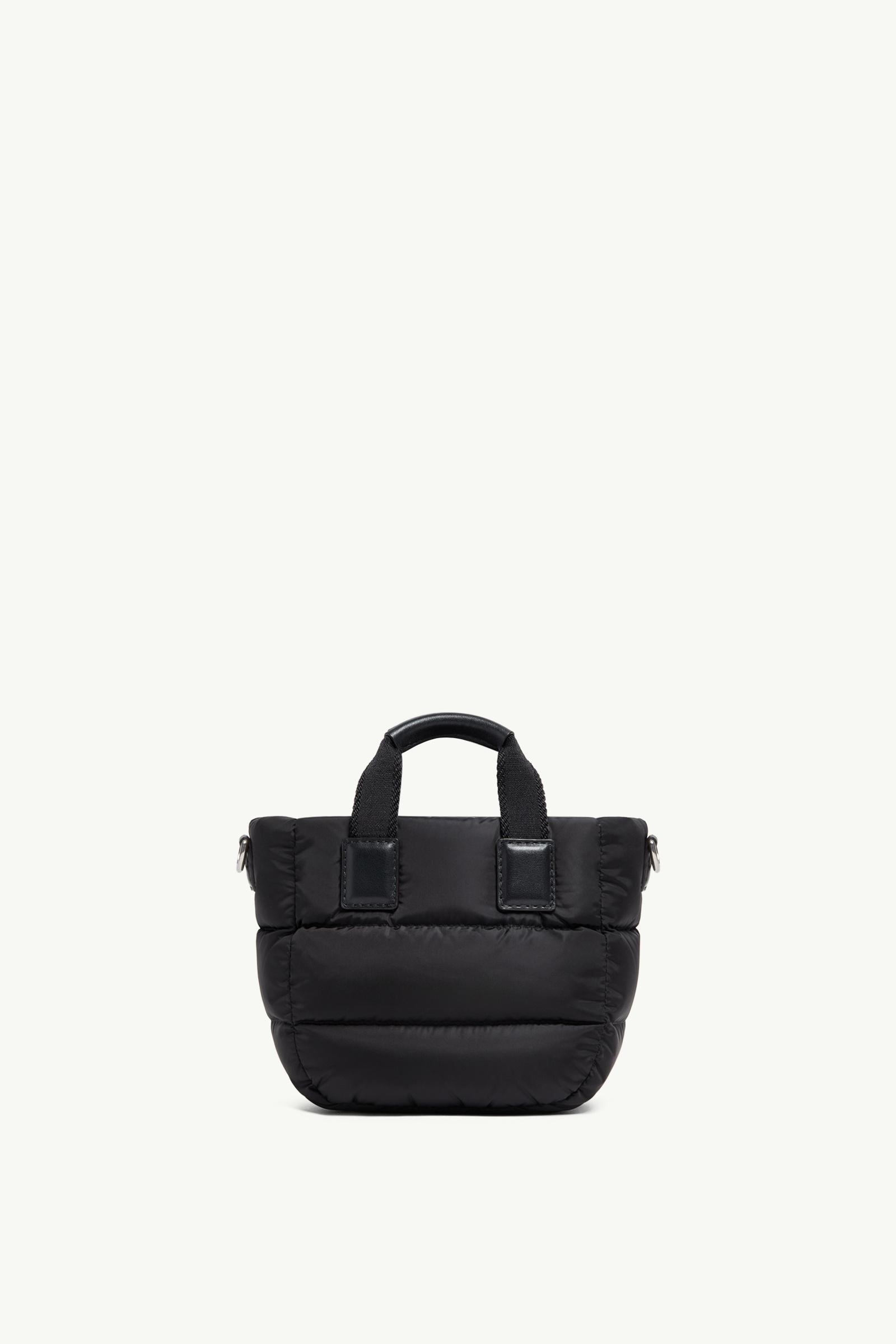 【MONCLER】CARADOCトートバッグ　ブラック ダウン風トートバッグ Black Micro Caradoc Tote Bag - Bags & Small Accessories for Women