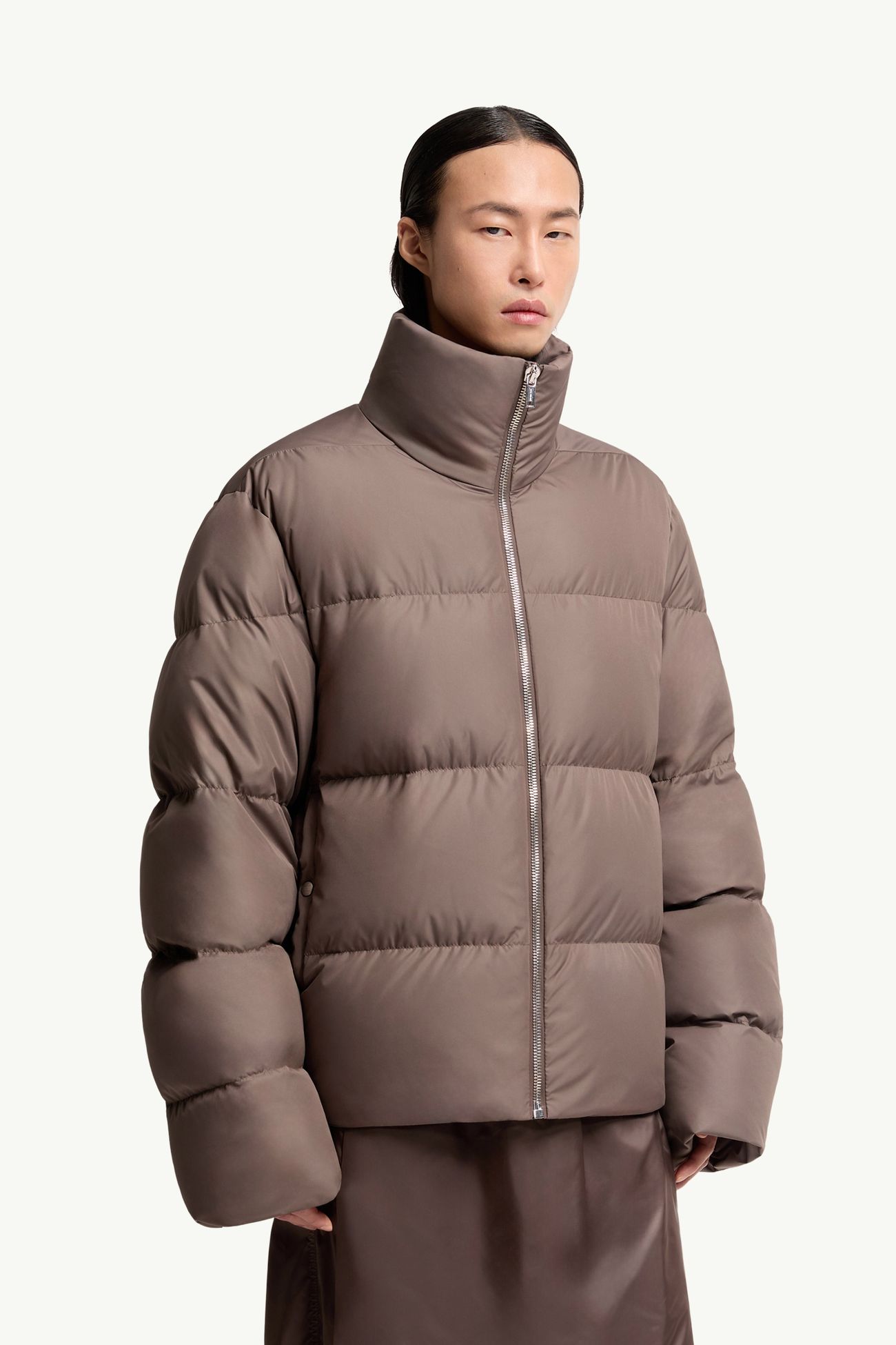 Moncler + Rick Owens Cyclopic kurze Daunenjacke Genderneutral Taupe Moncler 5