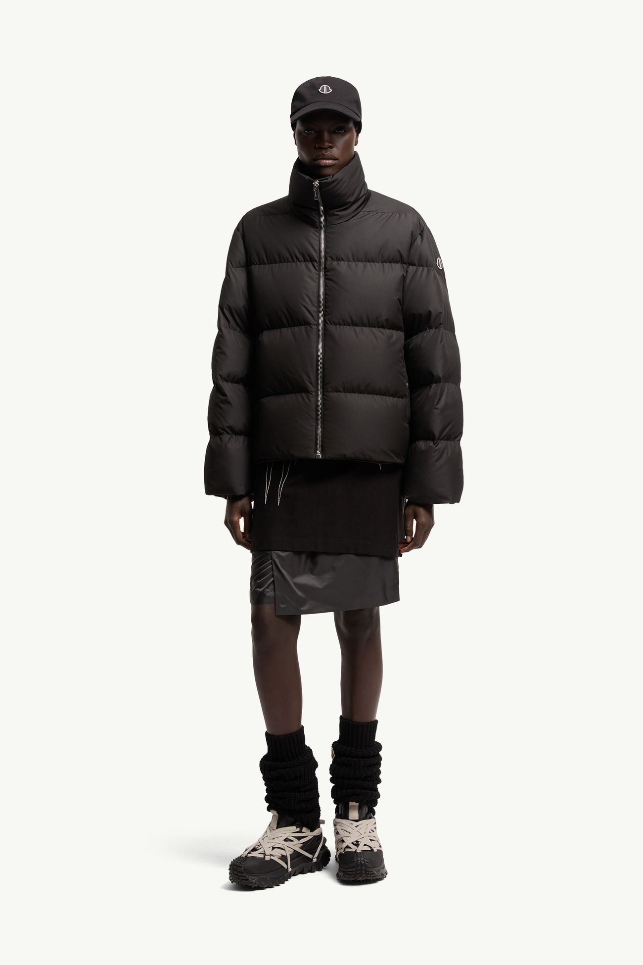 ブラック Moncler + Rick Owens Cyclopic ショートダウンジャケット 