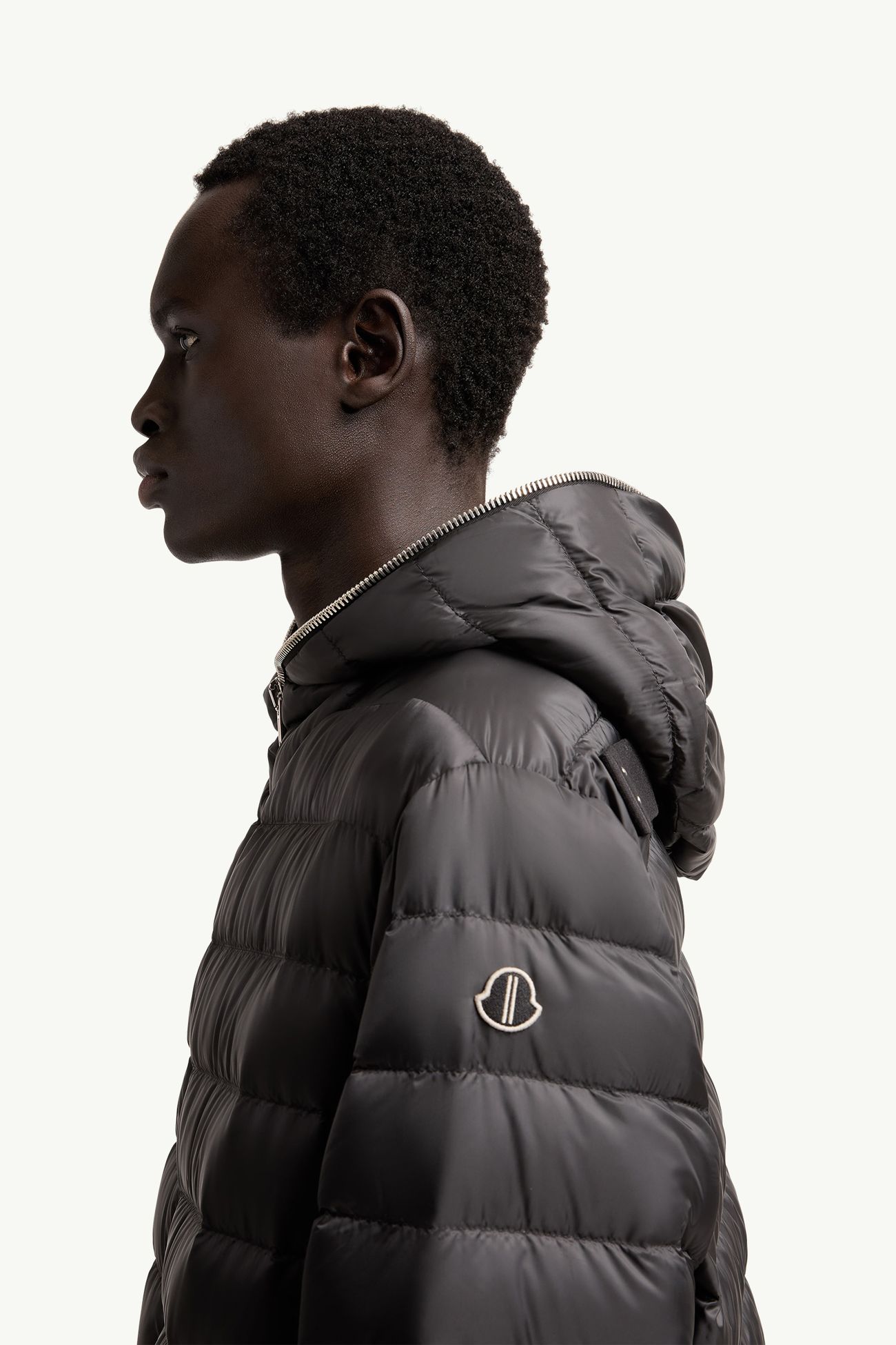 Moncler + Rick Owens Ziplock kurze Daunenjacke mit Kapuze Genderneutral Schwarz Moncler 3