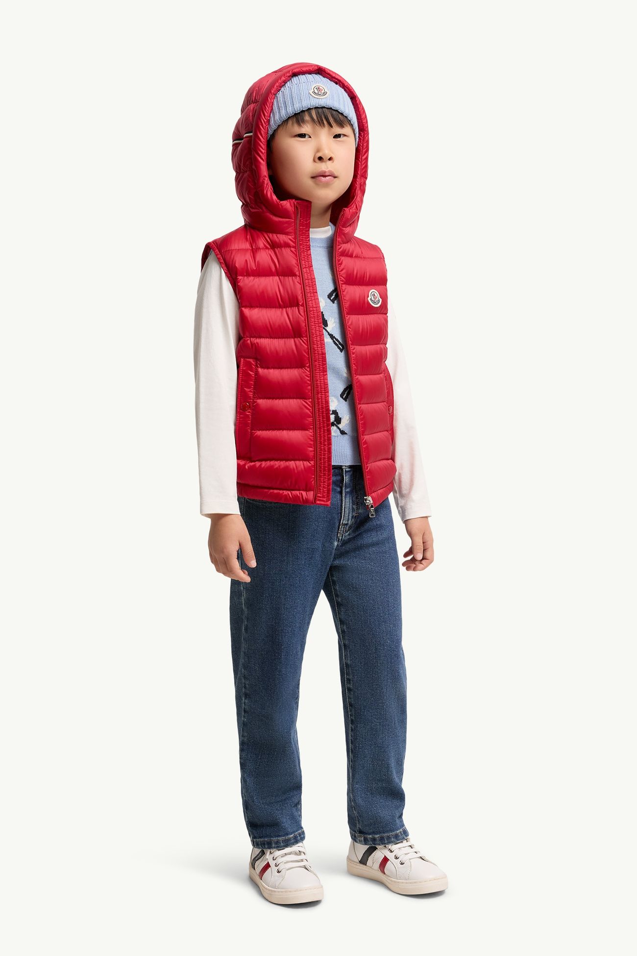 Uzzay Hooded Down Gilet Boy Berry Red Moncler 1