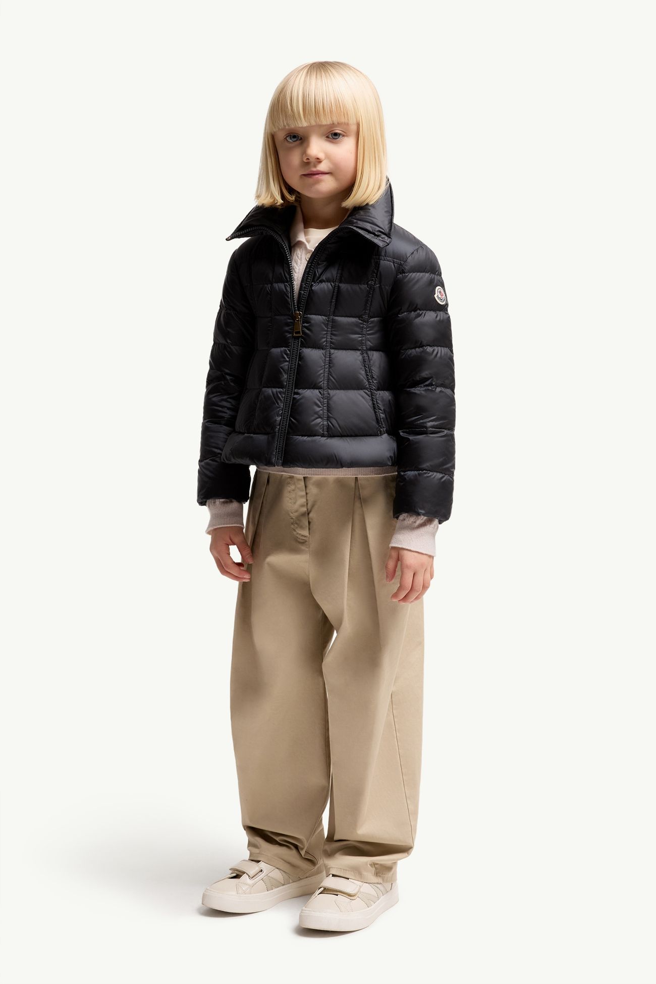 Piumino corto Ayfer con trapuntatura a quadri Bambina Blu Navy Moncler 1