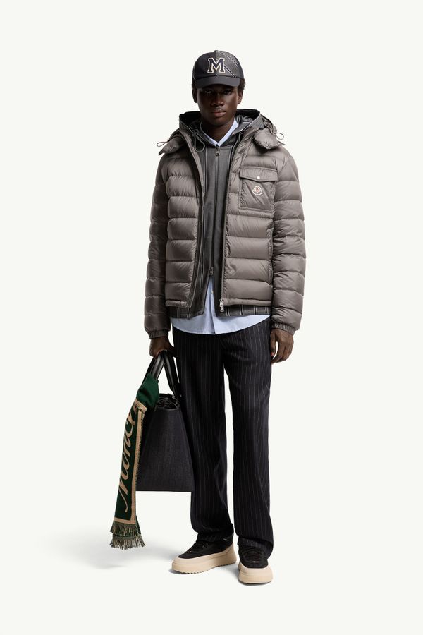 Plumífero corto con capucha Verith Hombre Gris Moncler 0