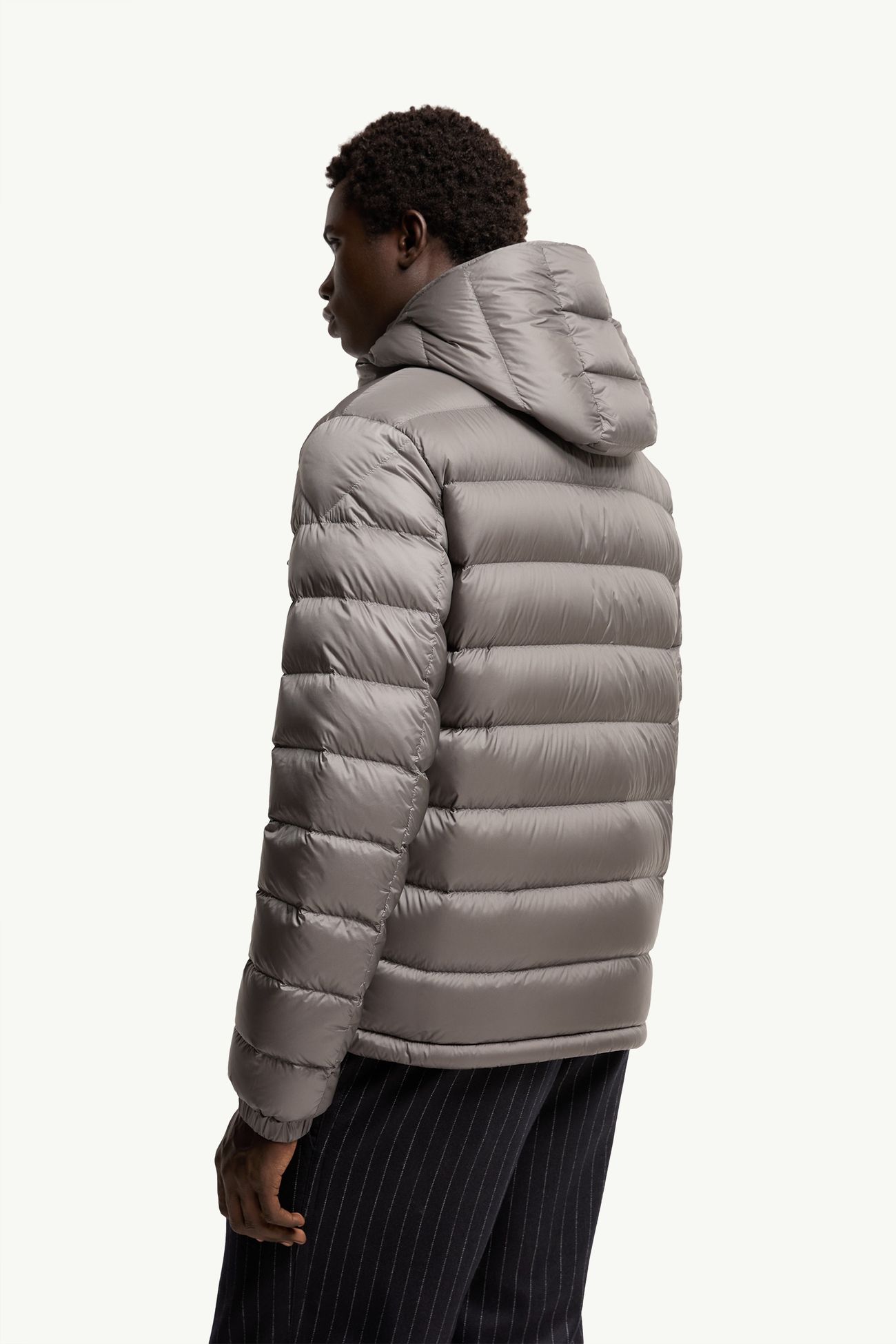 Plumífero corto con capucha Verith Hombre Gris Moncler 4