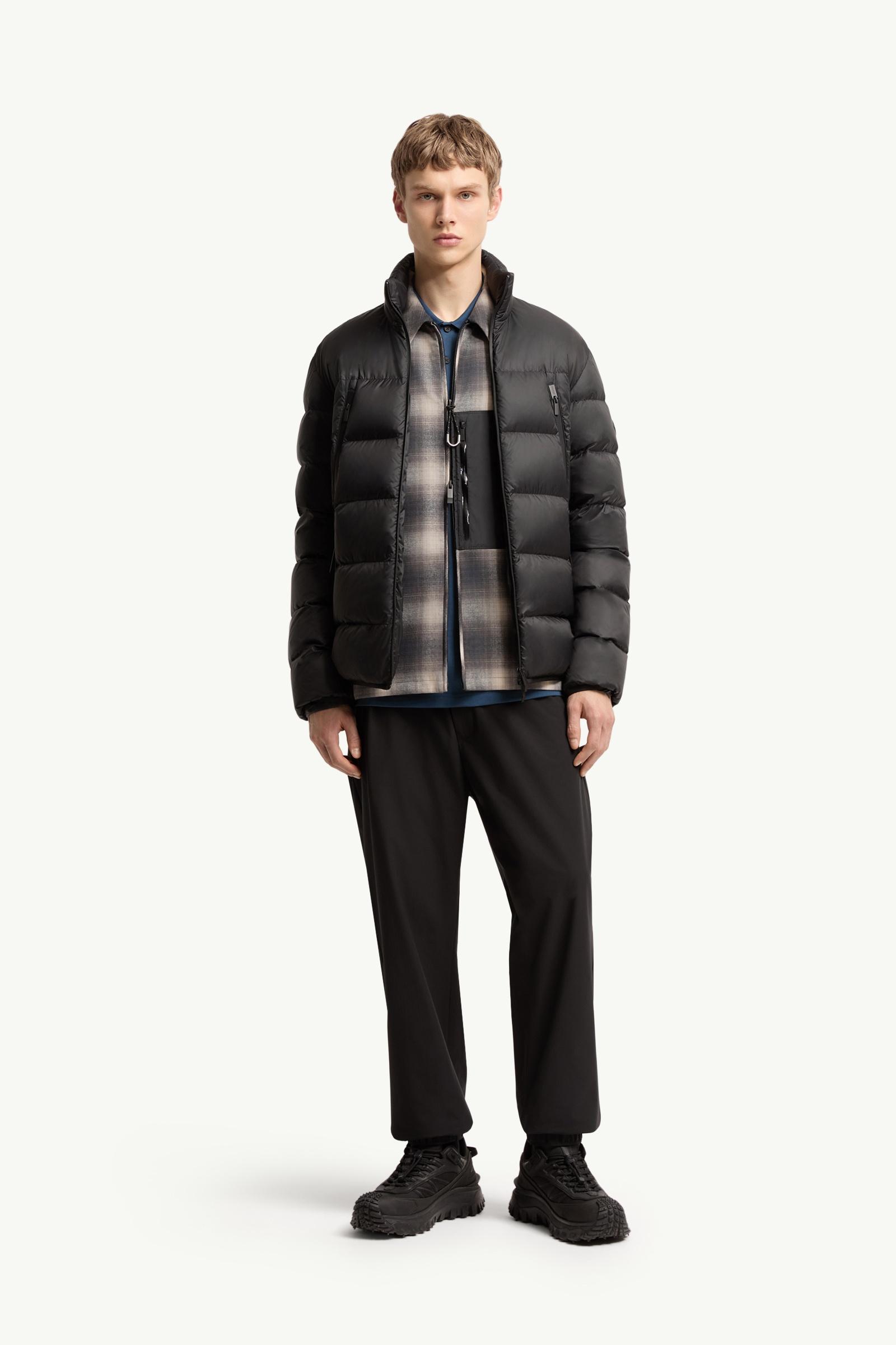 Dalalven Short Down Jacket Men Black Moncler, 1 of 0