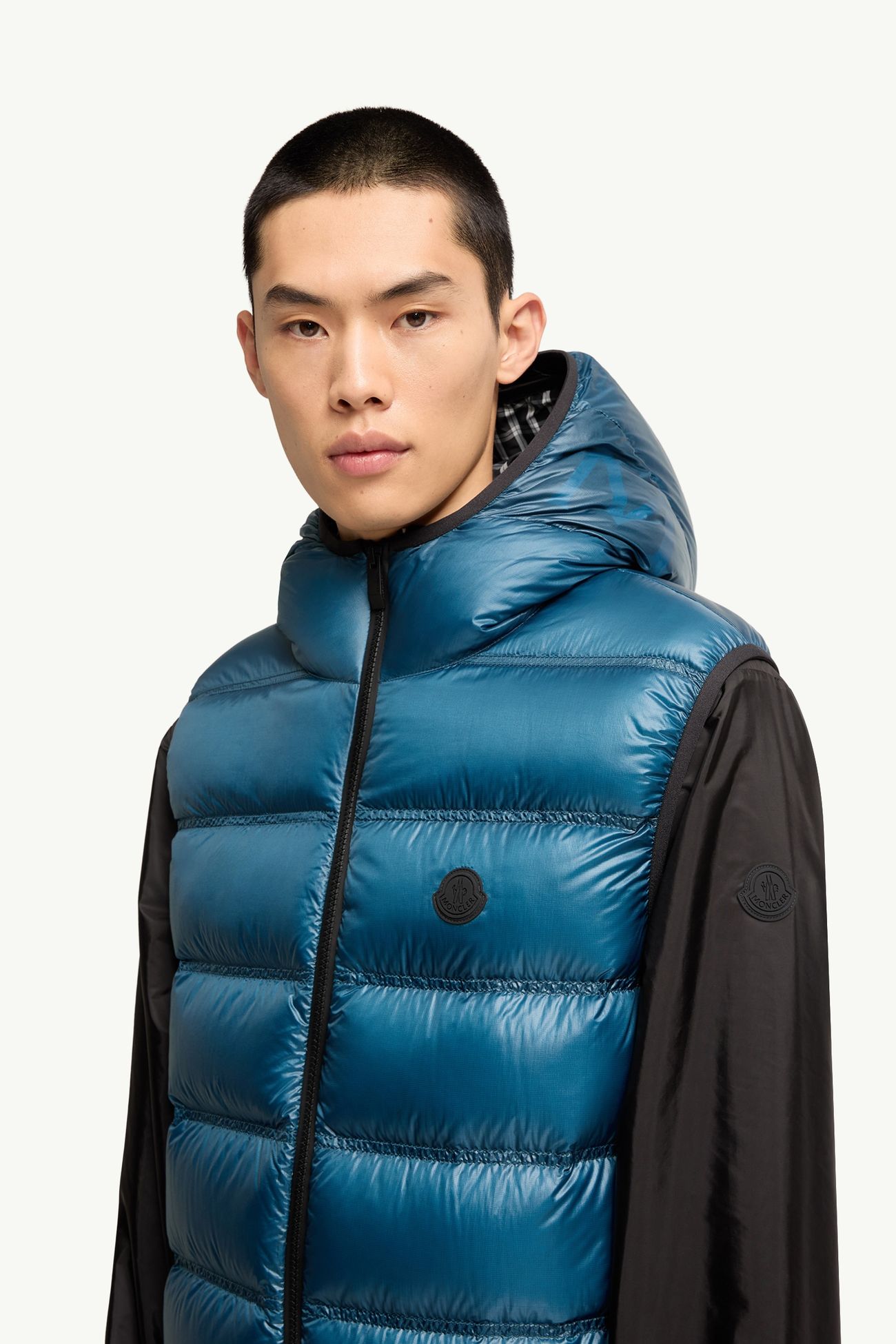 Chaleco acolchado de microtejido antidesgarros Panestrell Hombre Azul Verdoso Moncler 1