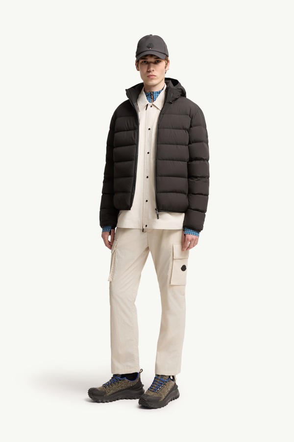 Arajoki Hooded Short Down Jacket Men Black Moncler 0