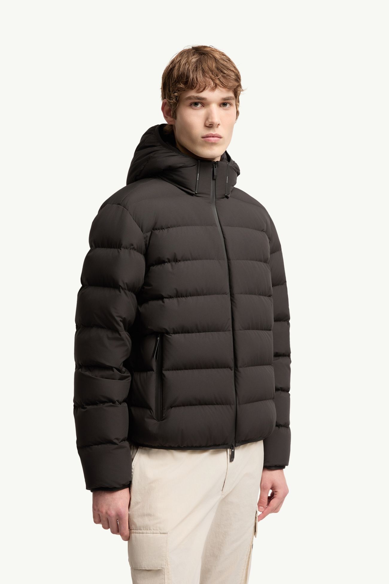 Arajoki連帽短身羽絨外套 男士 黑色 Moncler 3
