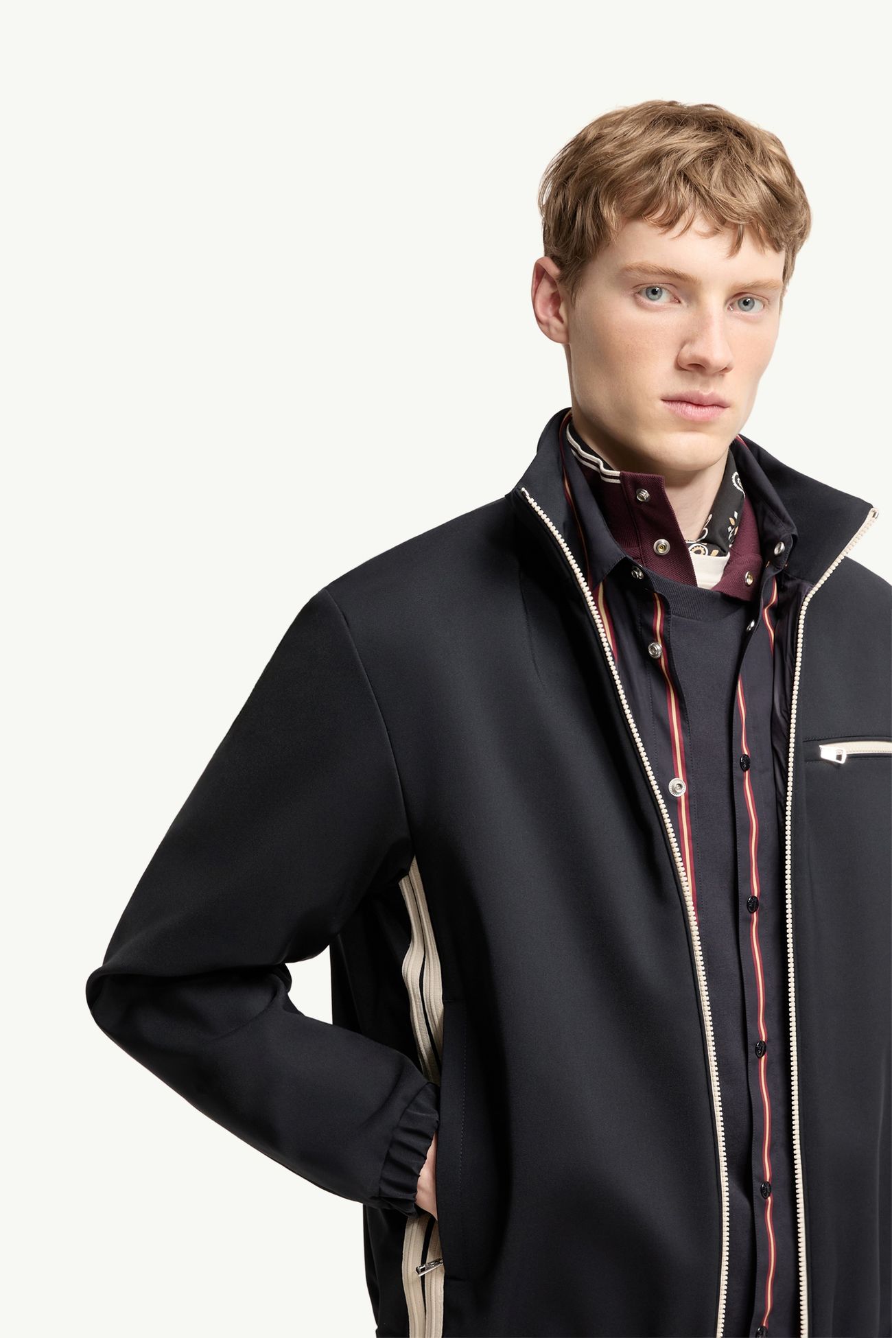 Veste courte Fourioun en coton mélangé Hommes Bleu marine Moncler 5