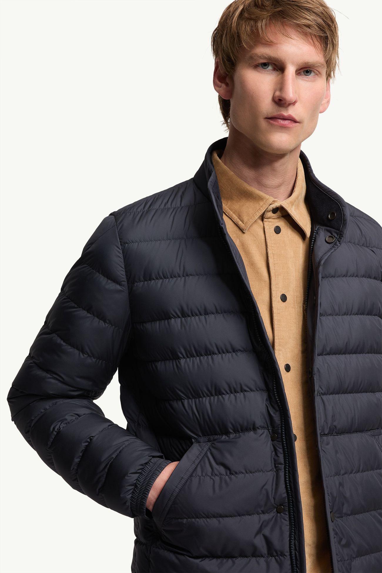 Clorin ショートダウンジャケット メンズ ダークブルー Moncler 5