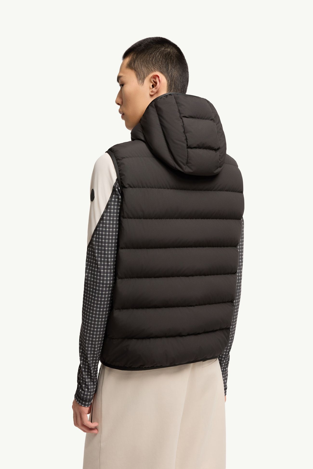 Arinella Daunenweste mit Kapuze Herren Schwarz Moncler 4