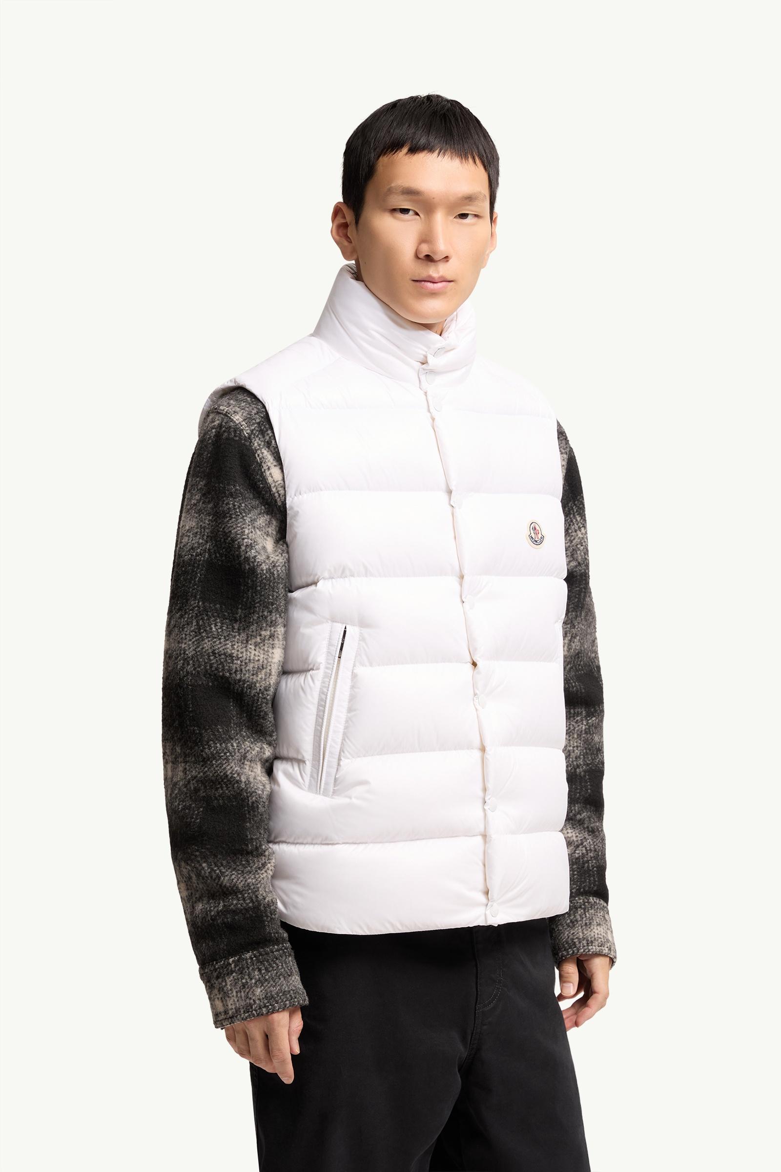 MONCLER オフホワイトダウンベスト White Tibb Down Vest - Vests for Men | Moncler US