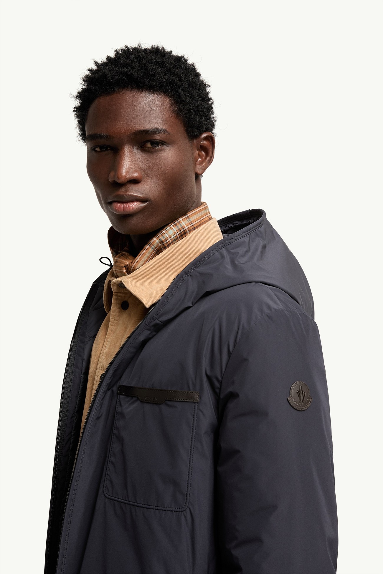 Piumino corto Austerin con cappuccio Uomo Blu Navy Moncler 1