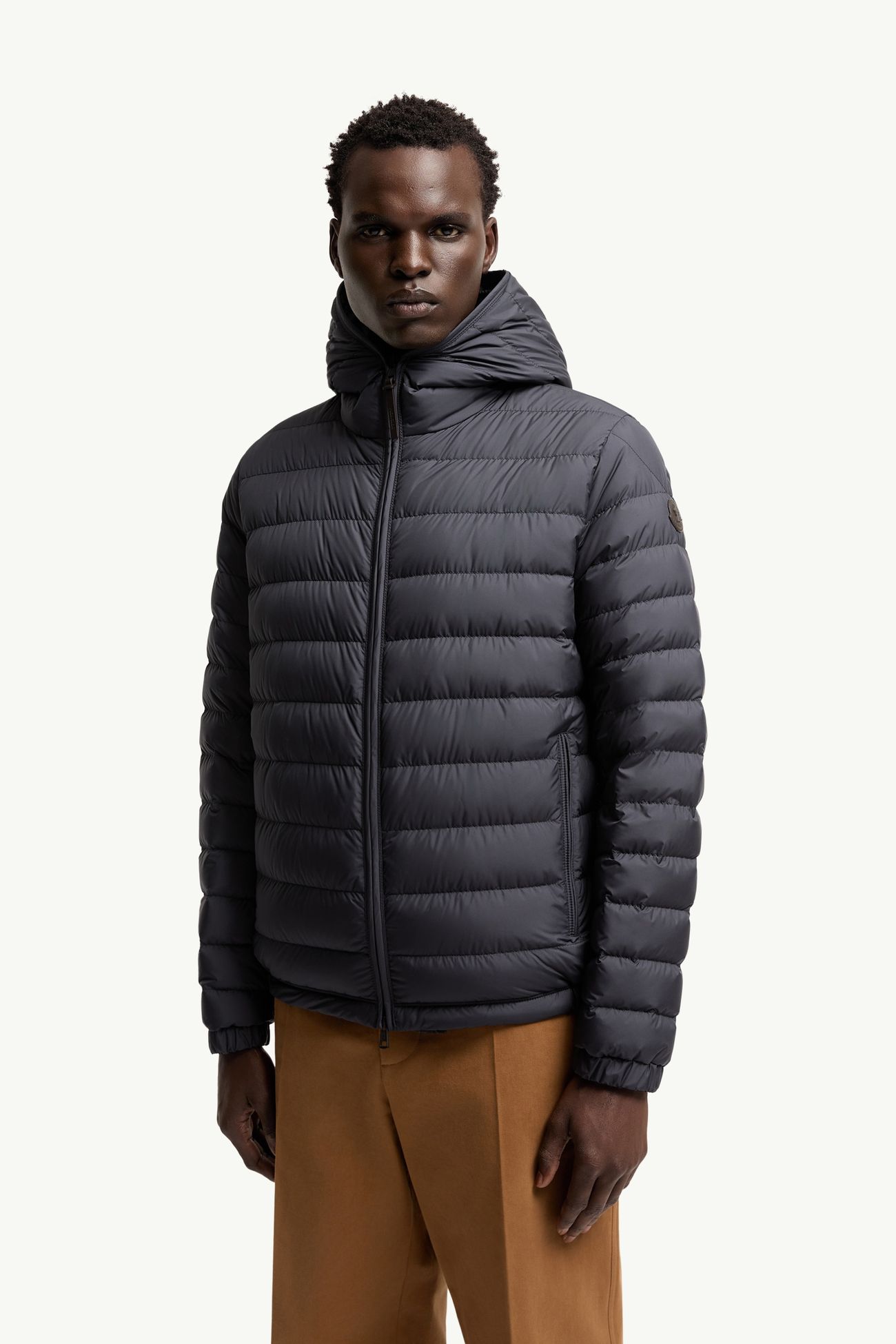 Solienn男士连帽短款羽绒夹克外套 男士 深蓝色 Moncler 3