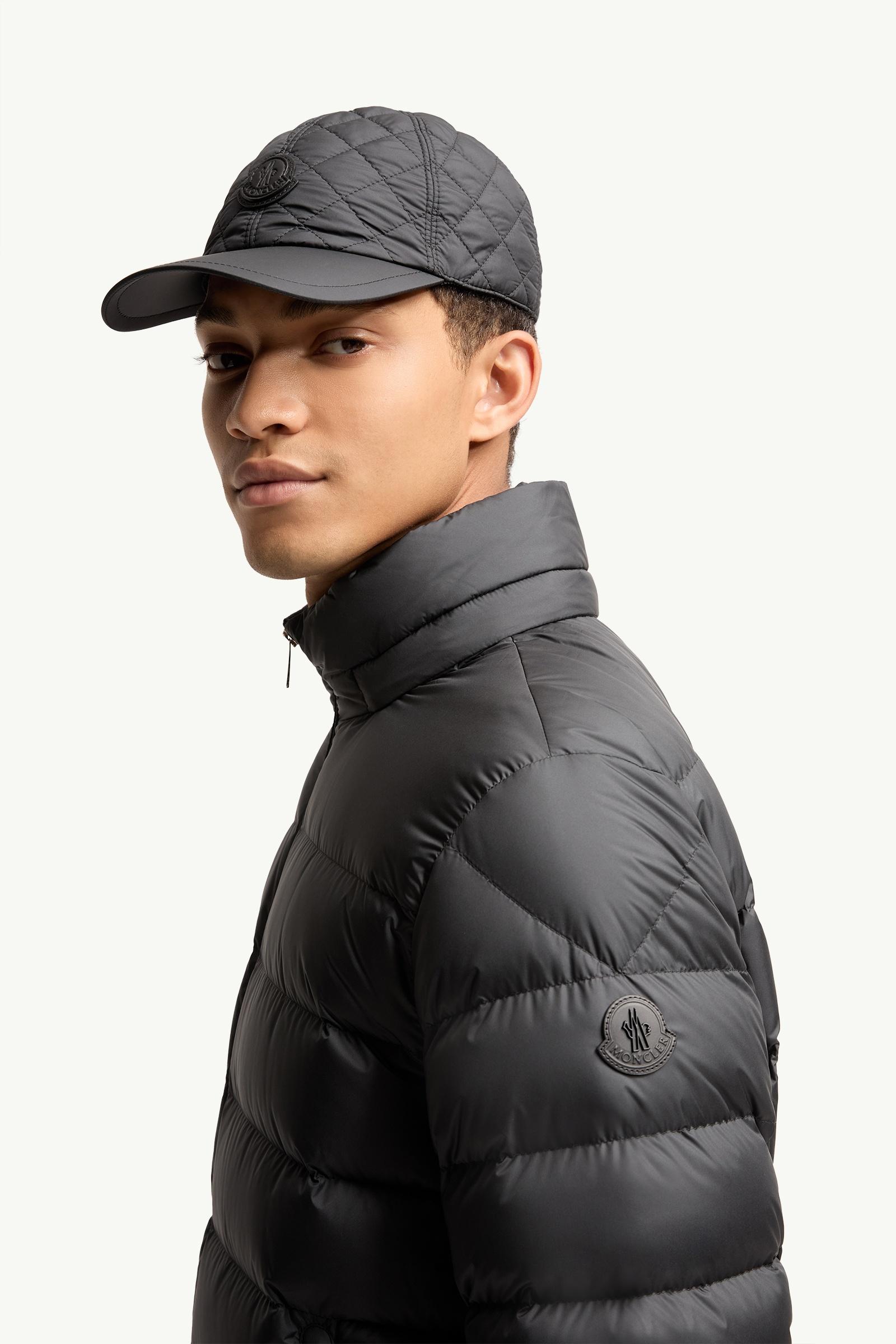 極美品 23aw Moncler モンクレール サイズ2 ARNEB ダウン ブラック Arneb ショートダウンジャケット : ショートダウンジャケット