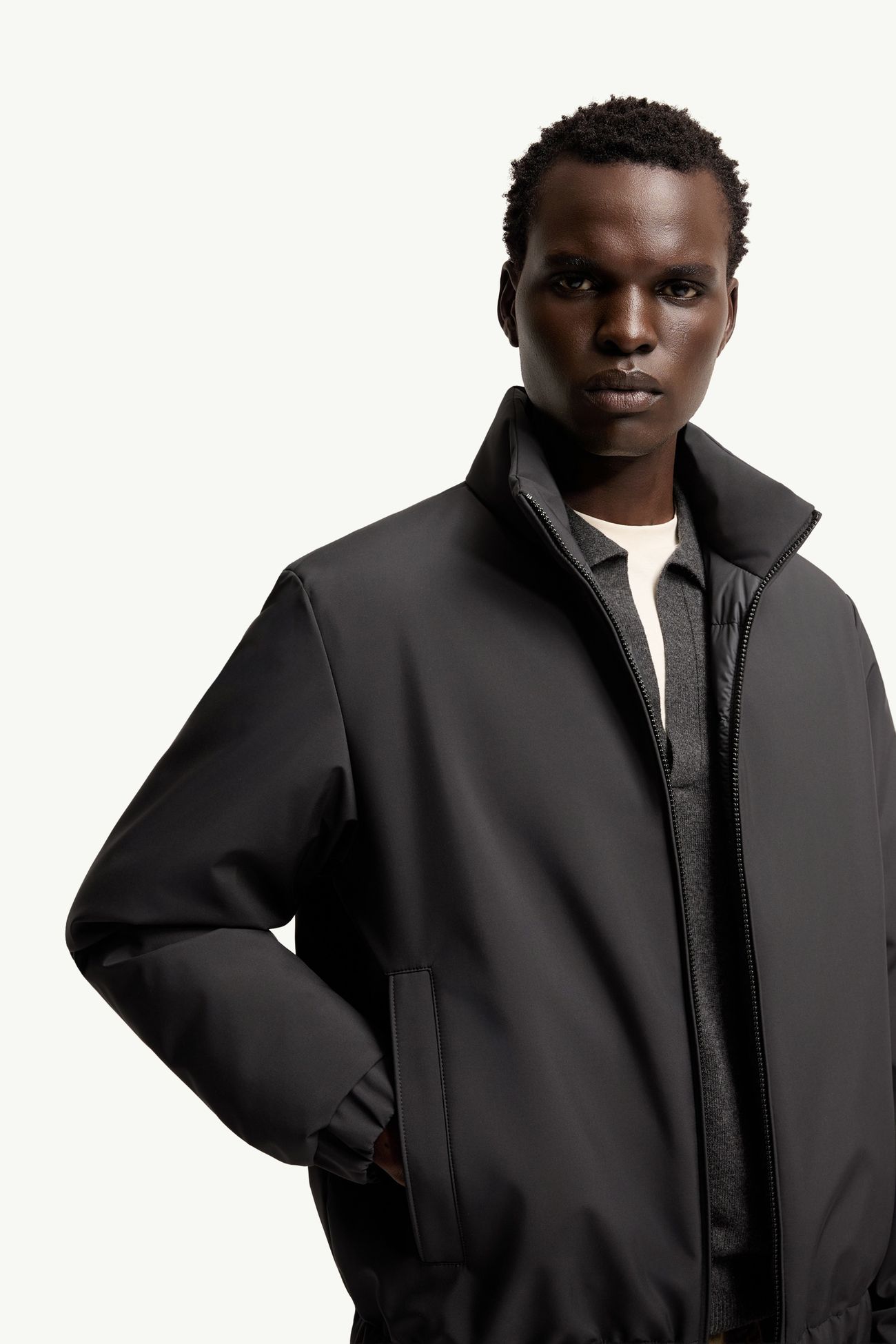 Plumífero corto Luserna Hombre Negro Moncler 5