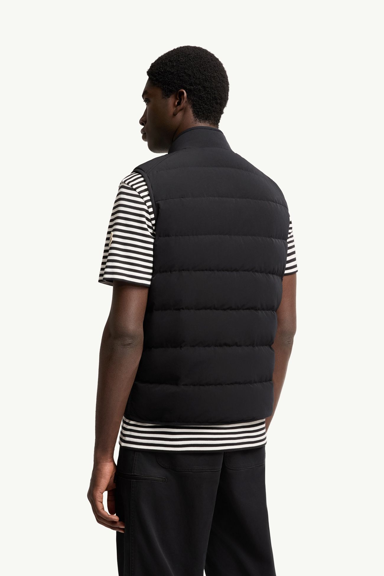 Lenevra Down Gilet Men Black Moncler 4