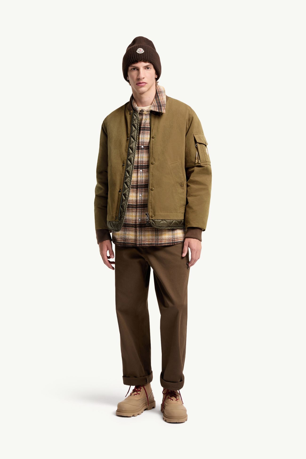 Venclis ショートダウンジャケット メンズ ベージュ Moncler 0