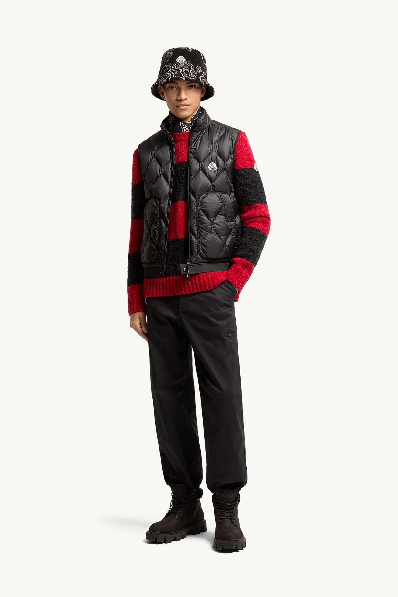 Erelia Daunenweste mit Rautensteppung Herren Schwarz Moncler 0