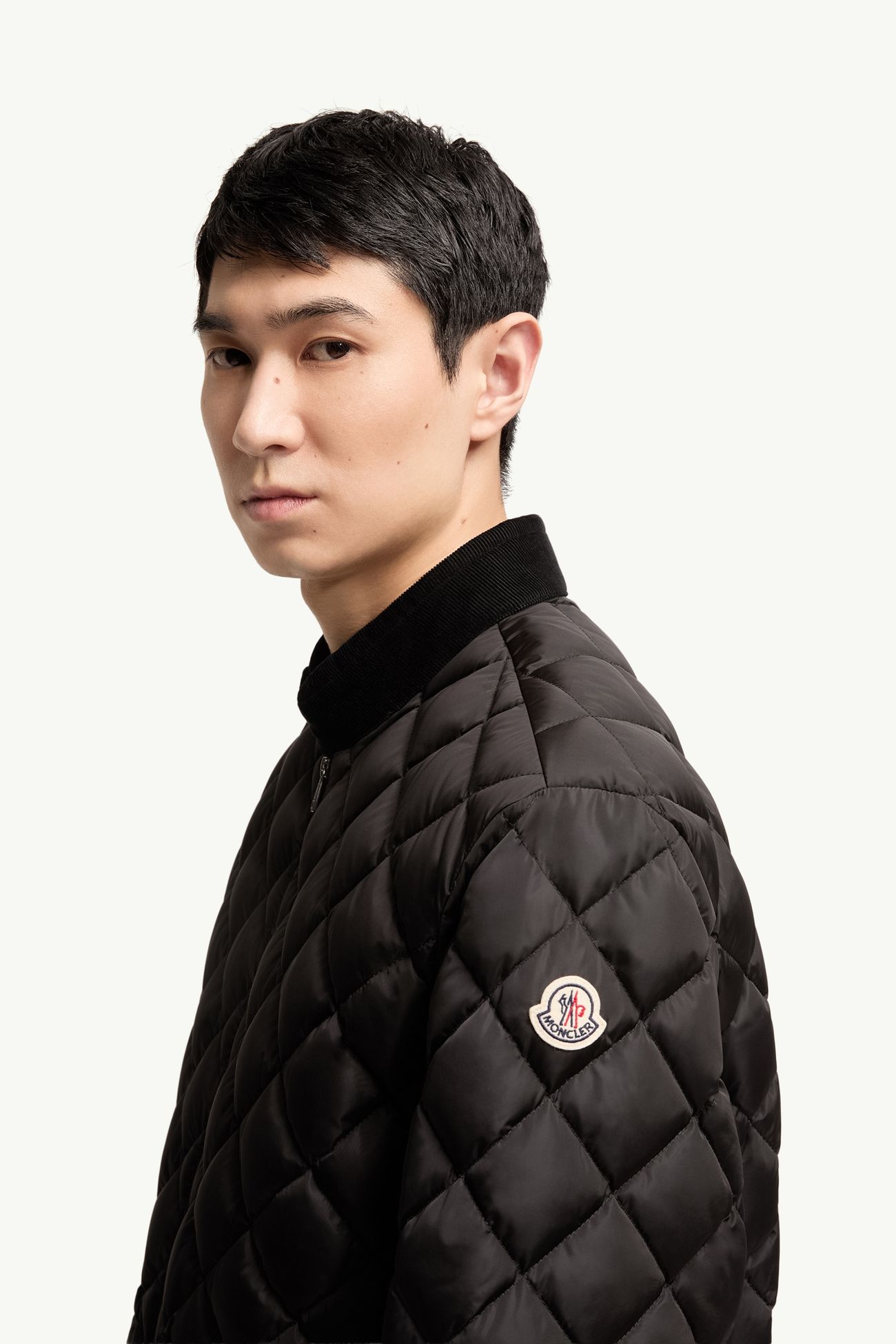 Eclal男士短款羽绒夹克外套 男士 黑色 Moncler 1